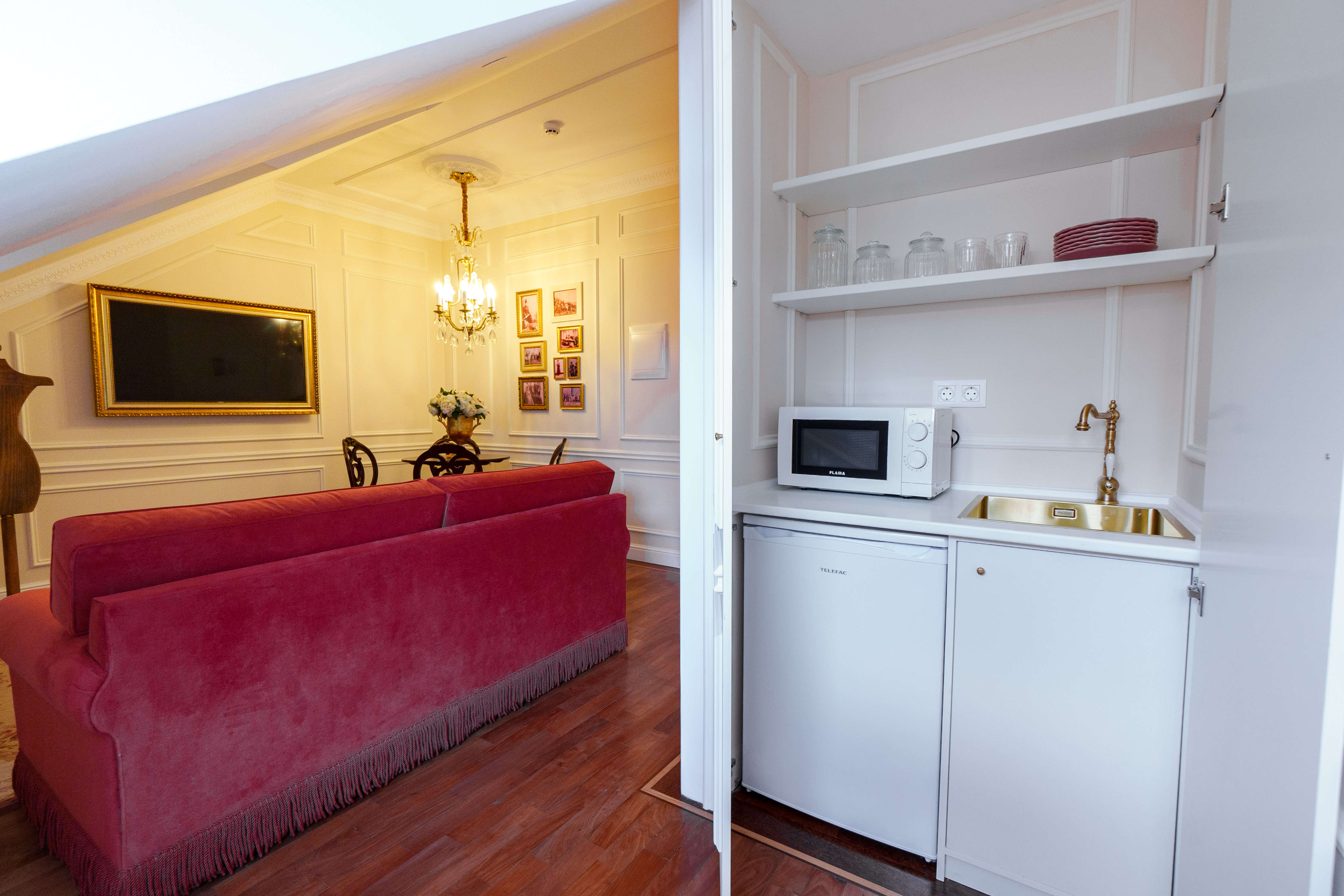 Junior Suite One Bedroom One Bathroom