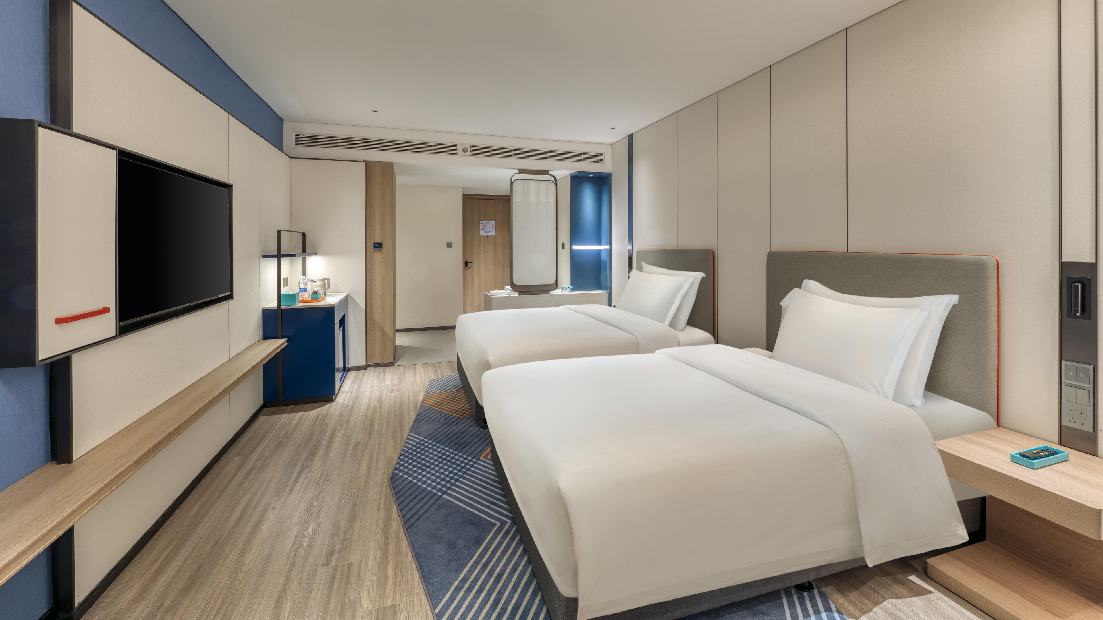 Quadruple Two Double Beds