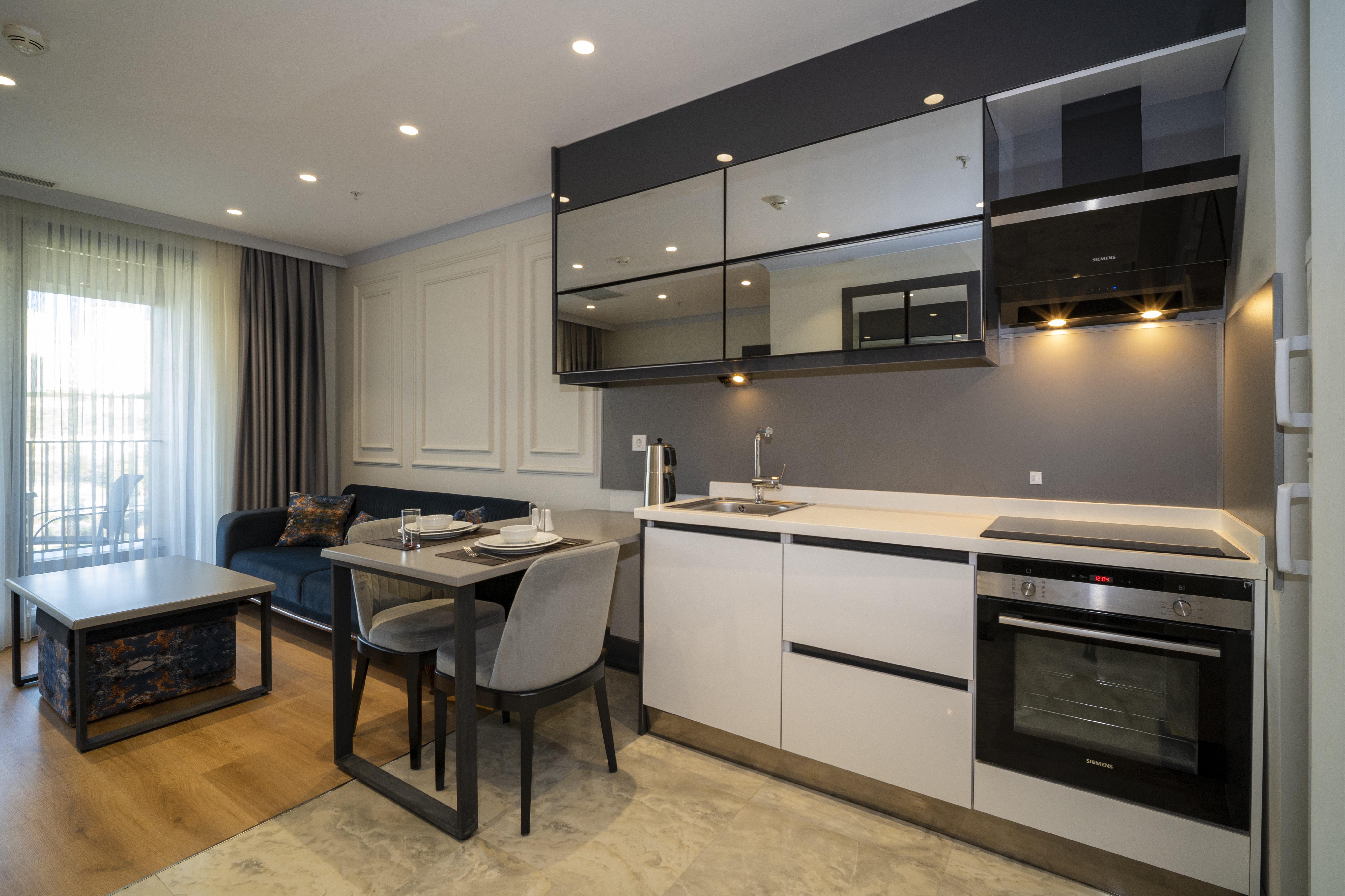 Apartment with Balcony