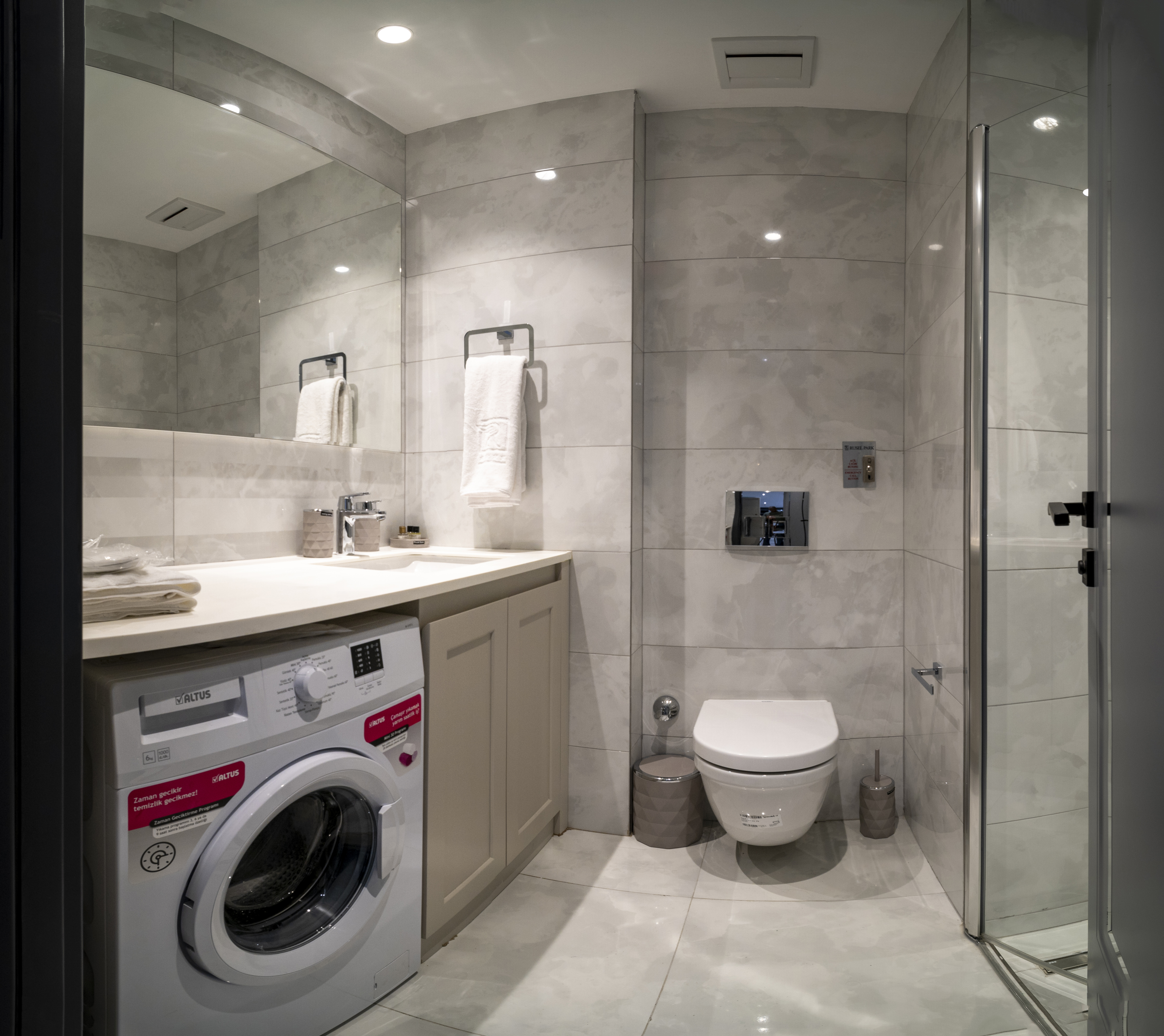 Apartment with Terrace