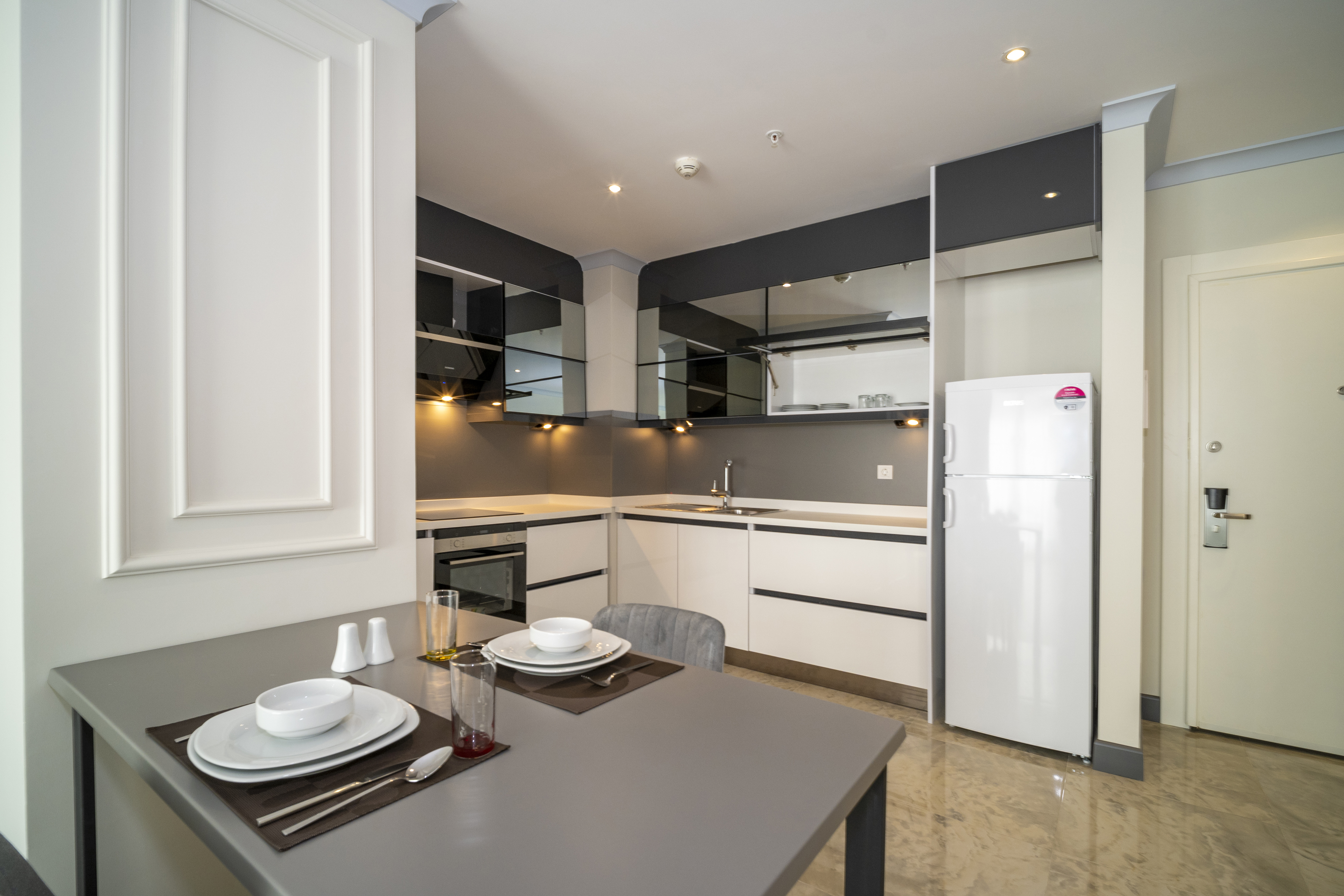 Apartment with Views