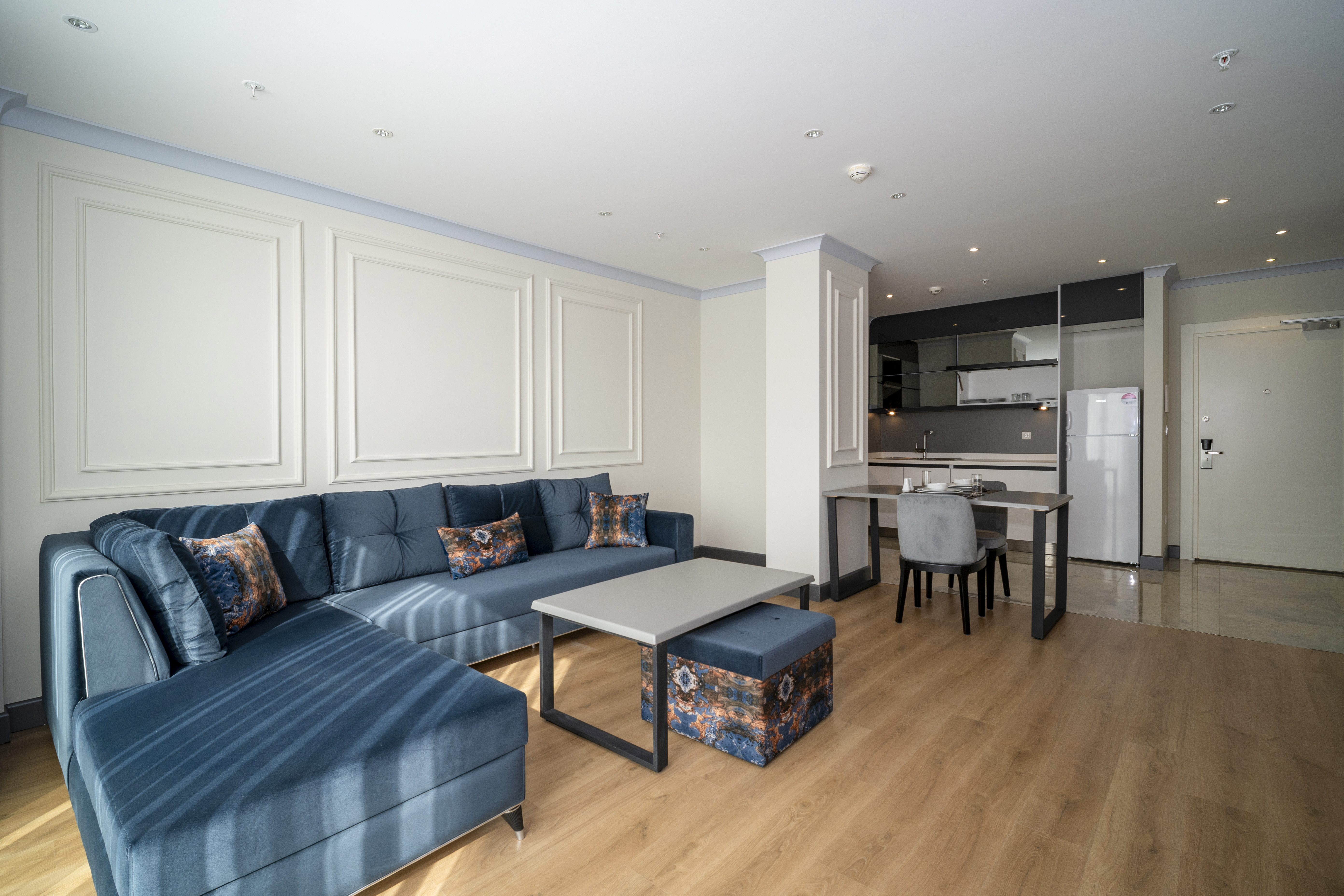 Apartment with Views