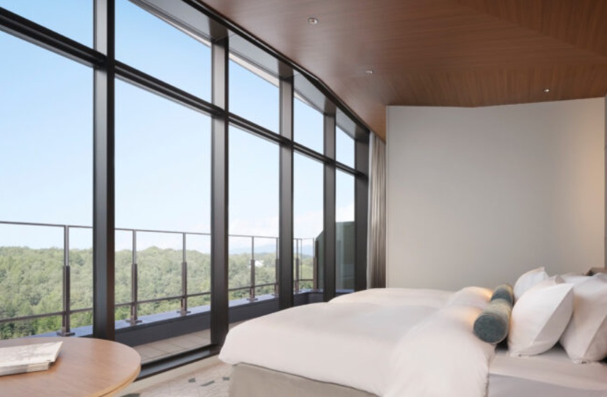 Family Room Club Superior