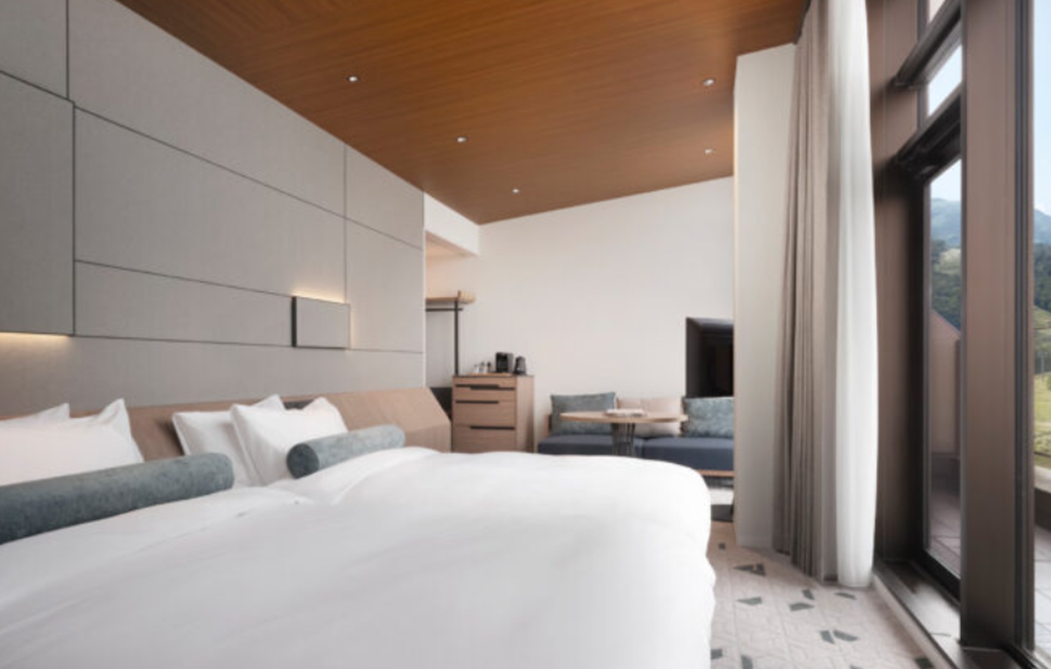 Family Room Club Superior