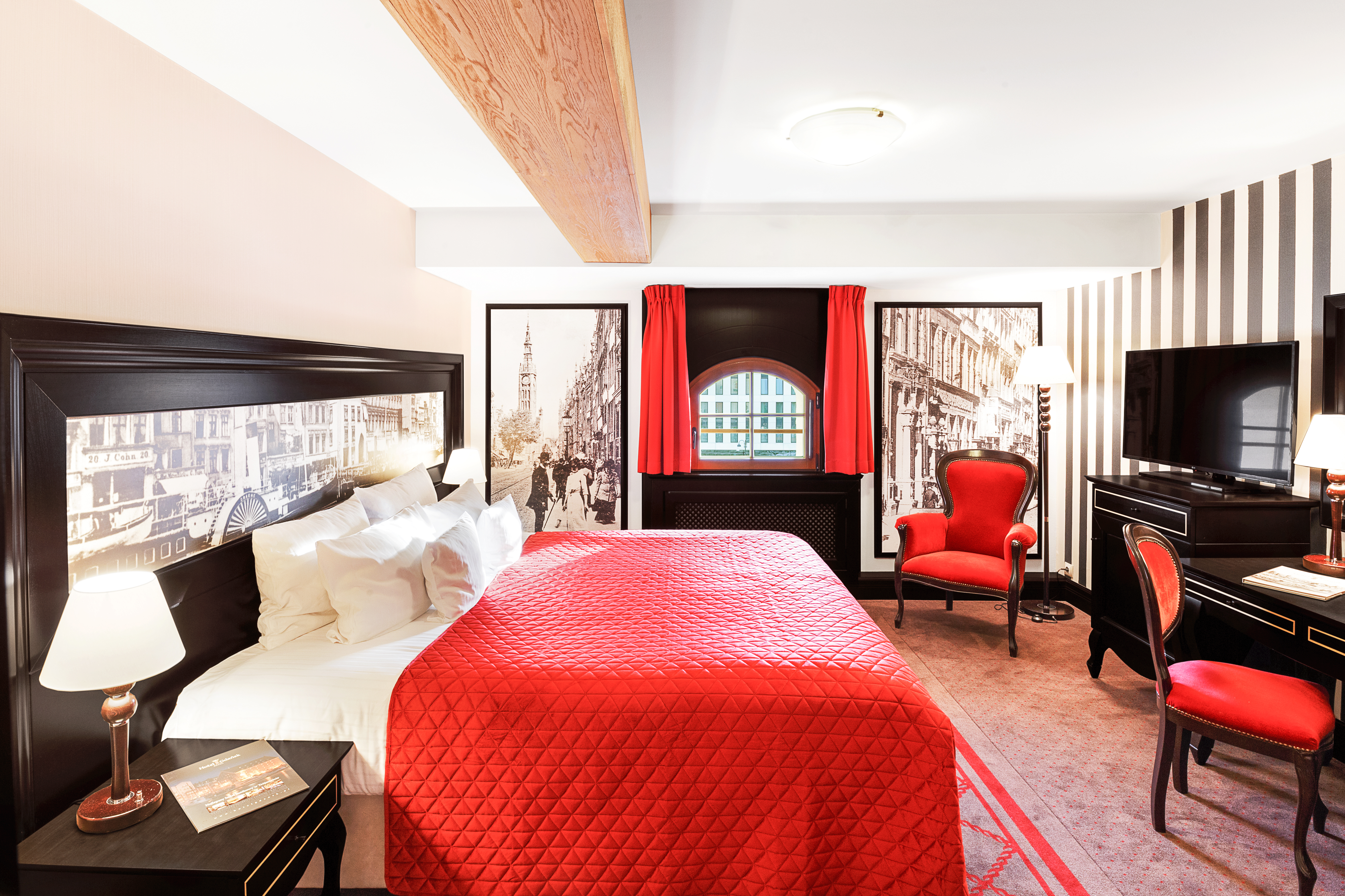 Double or Twin Standard