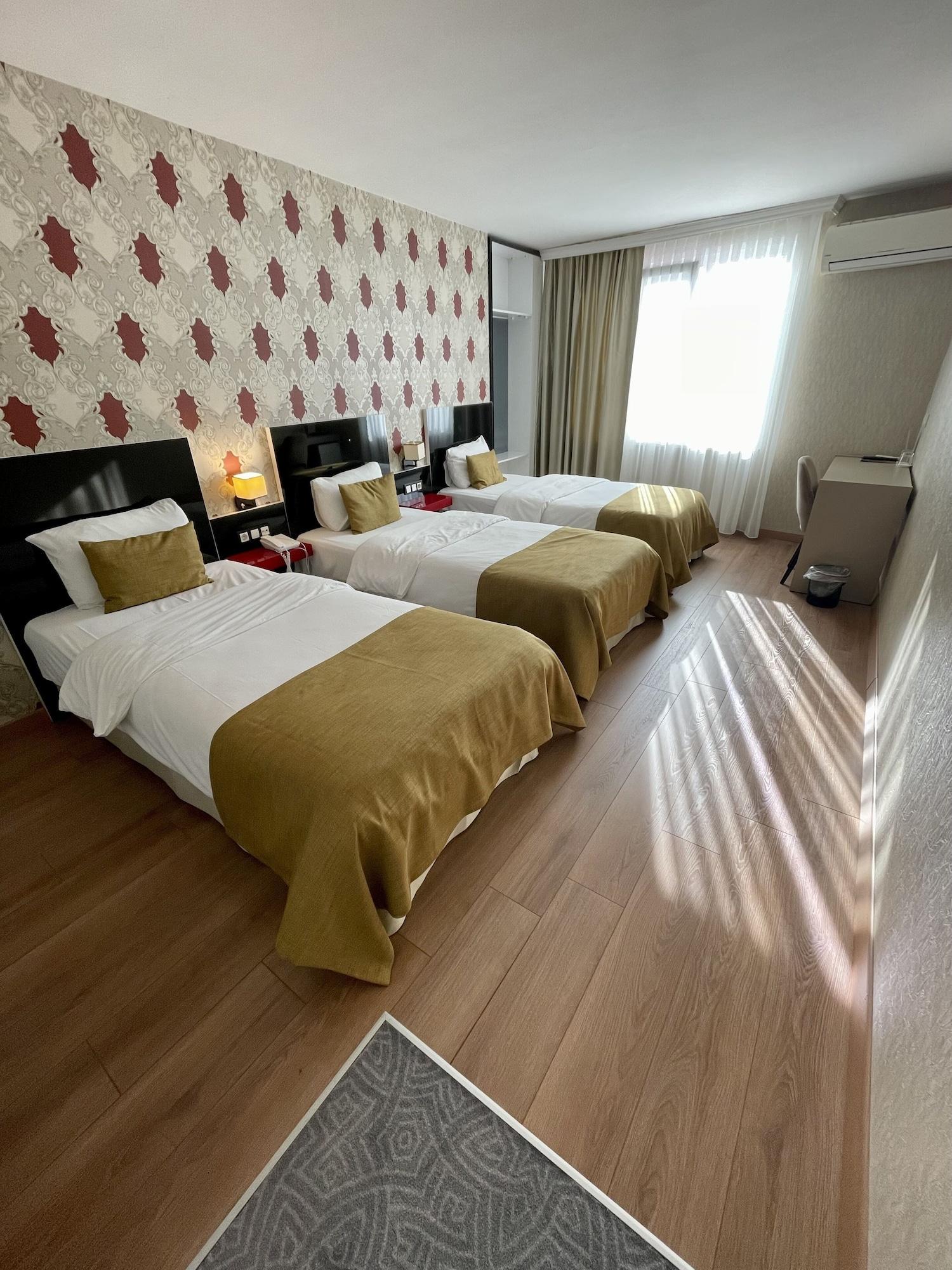 Room Two Double Beds