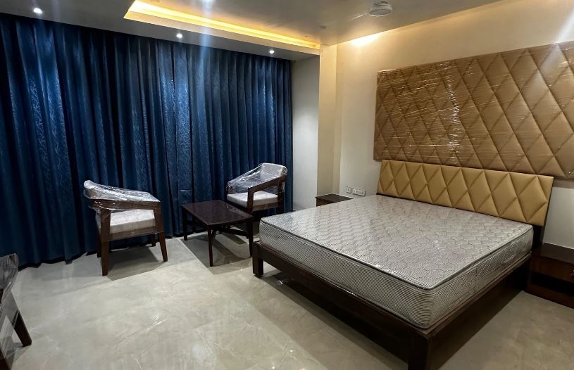 Double King Size Bed