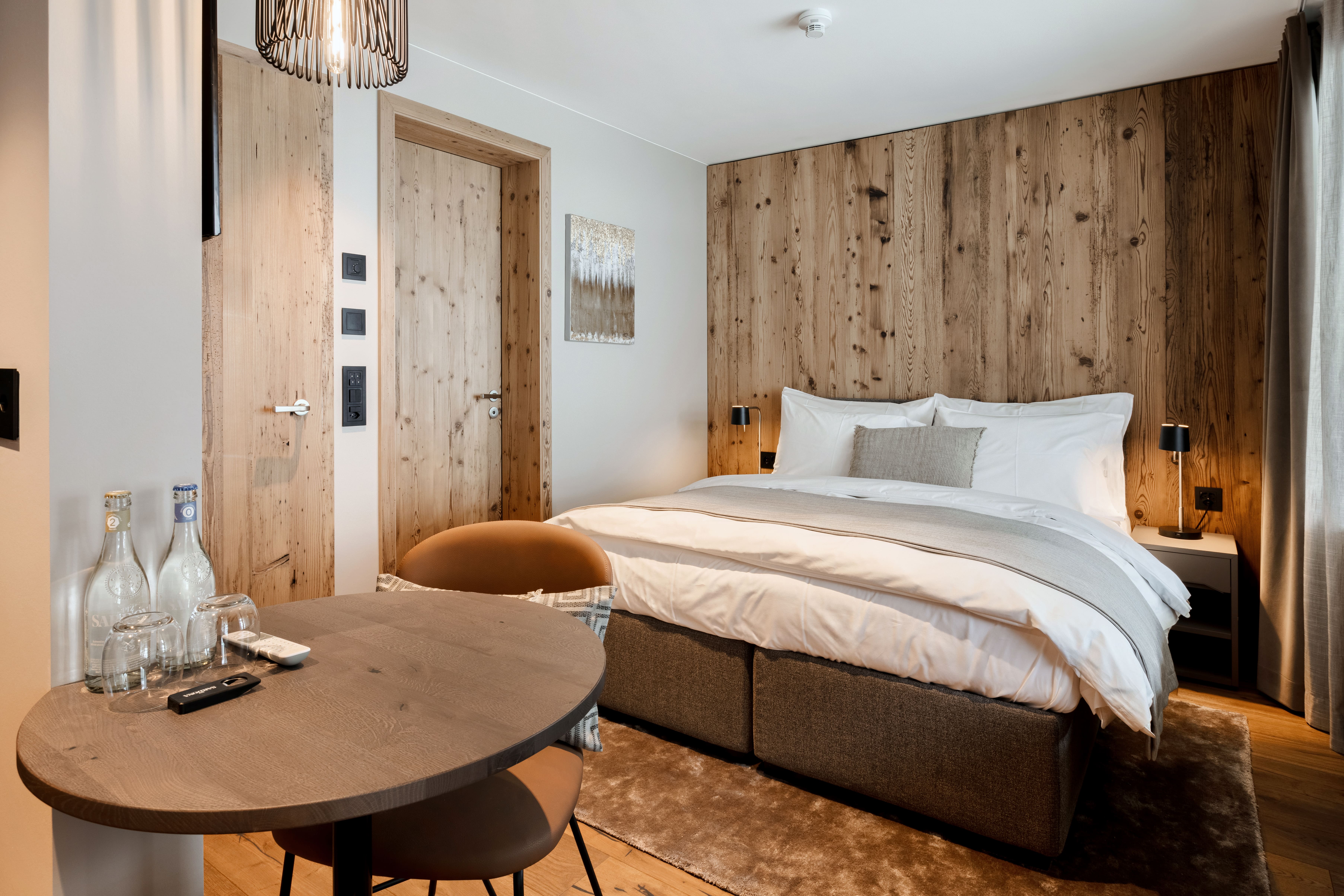 Double Deluxe Lake View