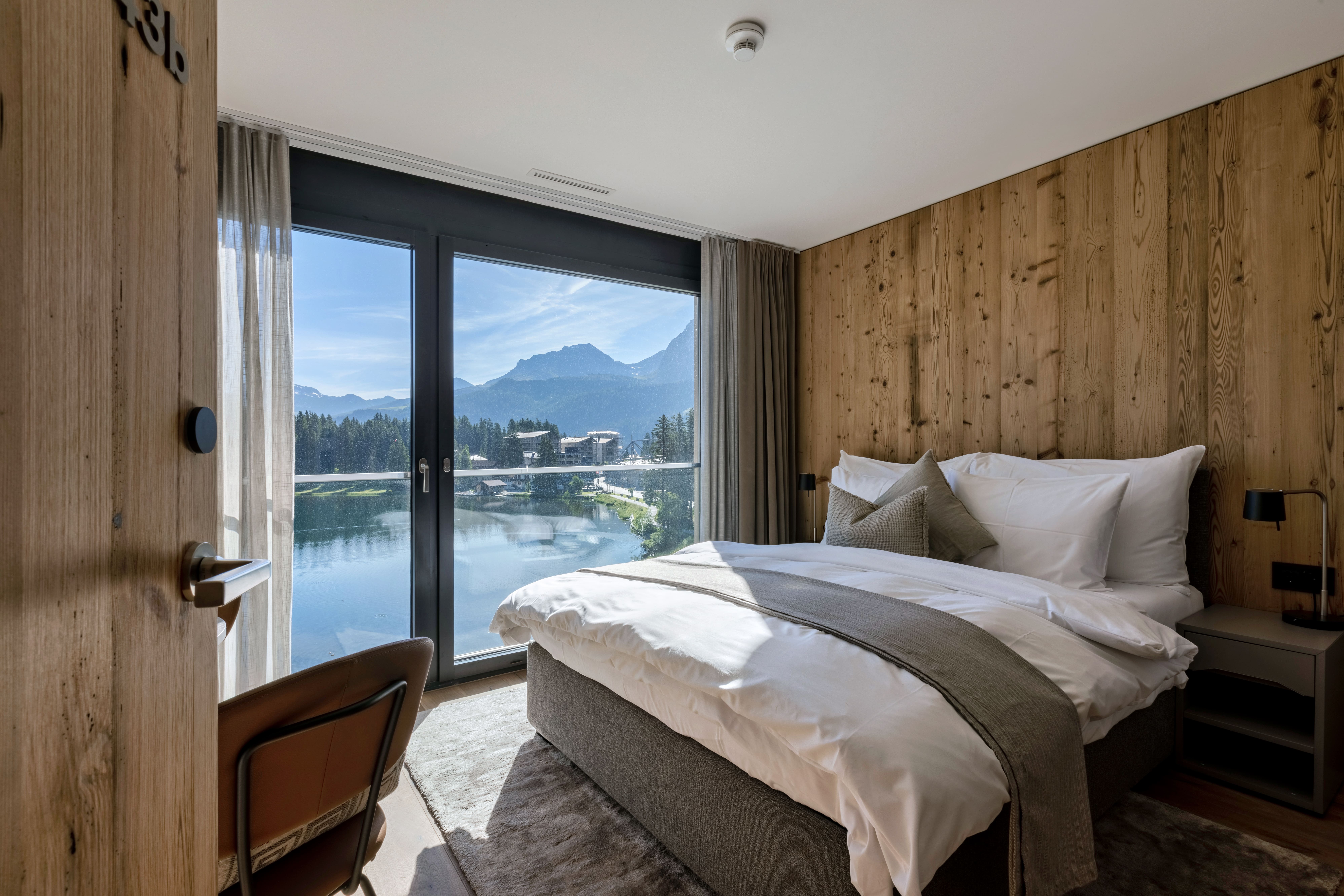 Double Deluxe Lake View