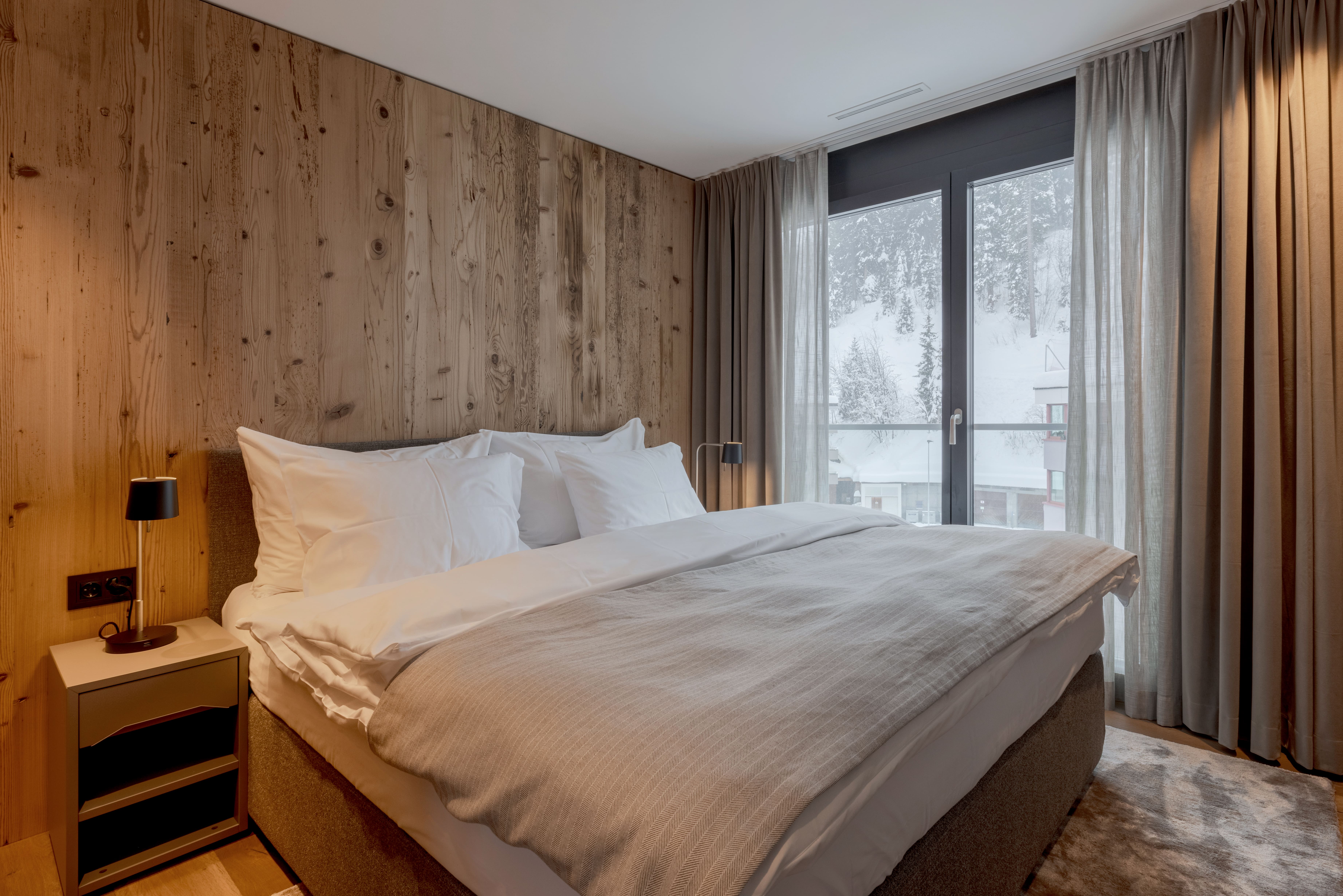 Apartment with Views