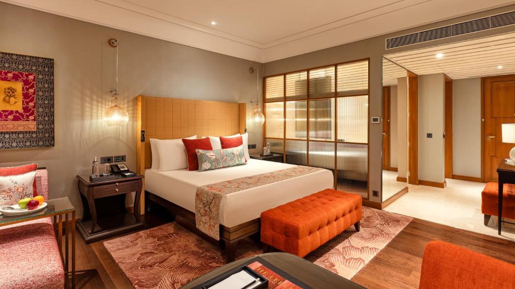 Double King Size Bed