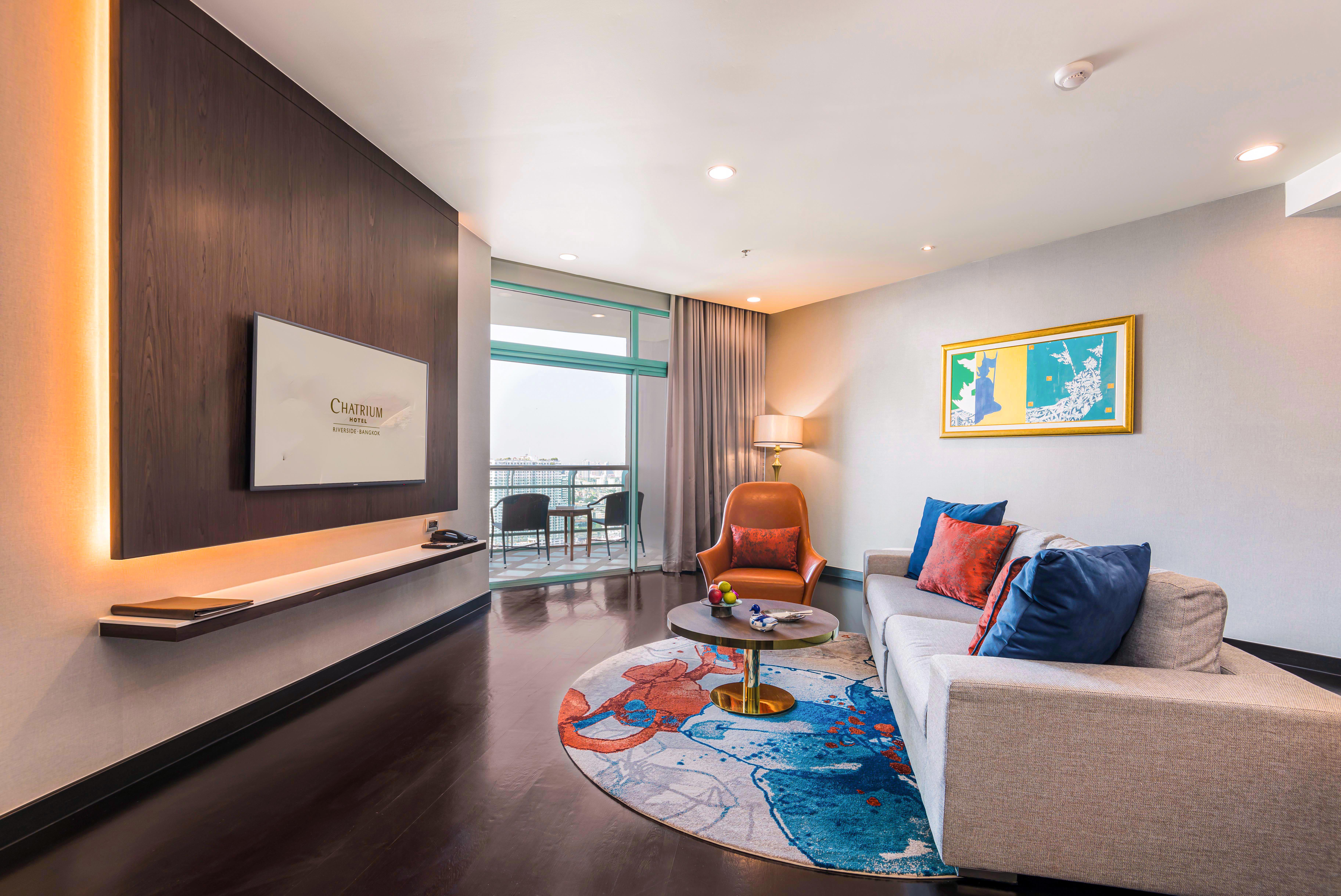Suite Two Bedrooms with Views