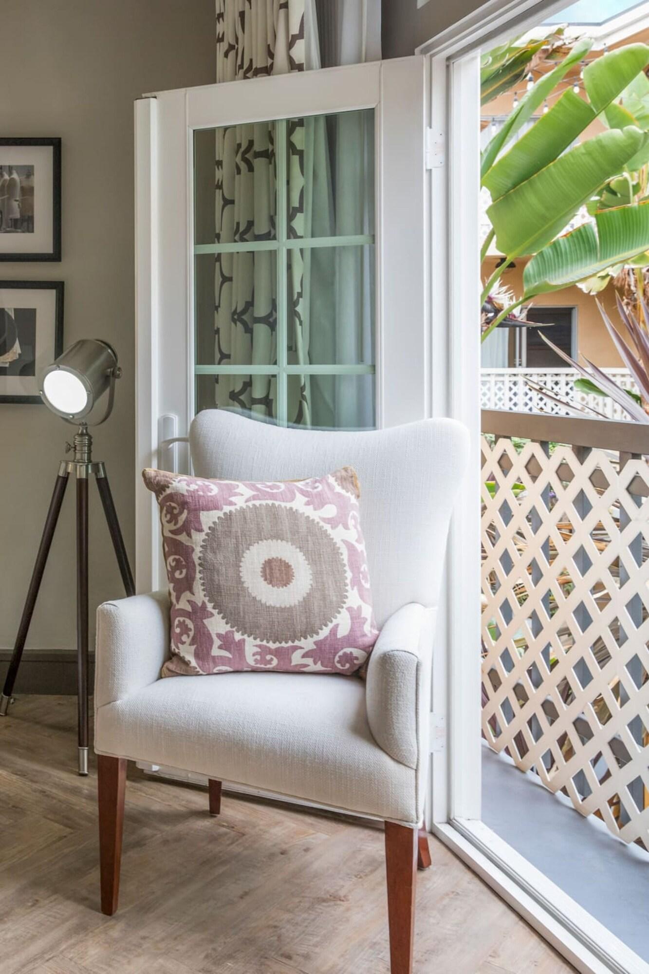 Double Deluxe with Views