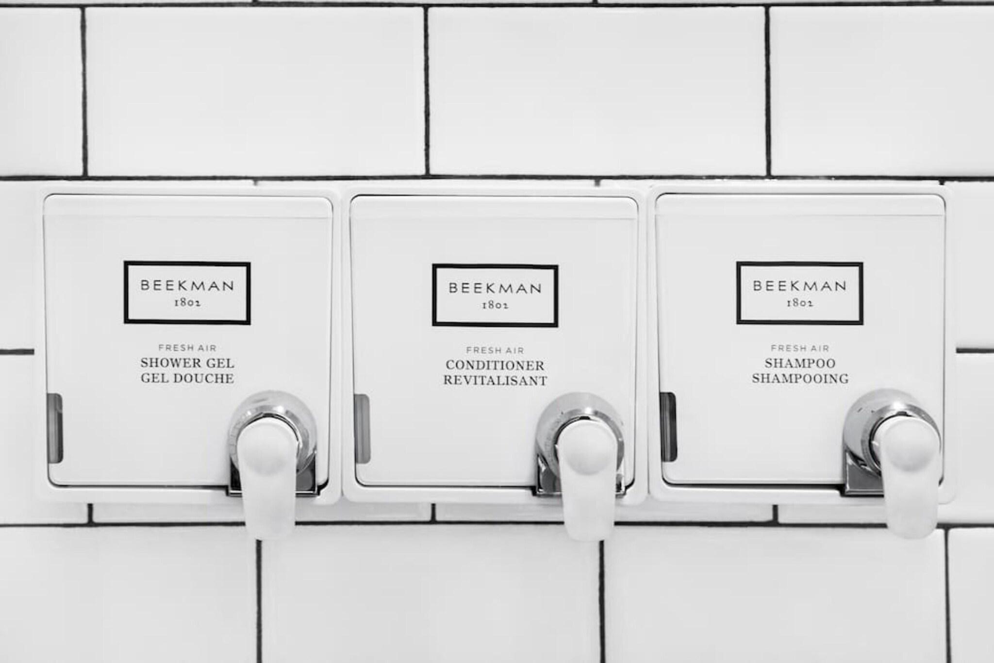 Double Deluxe with Views