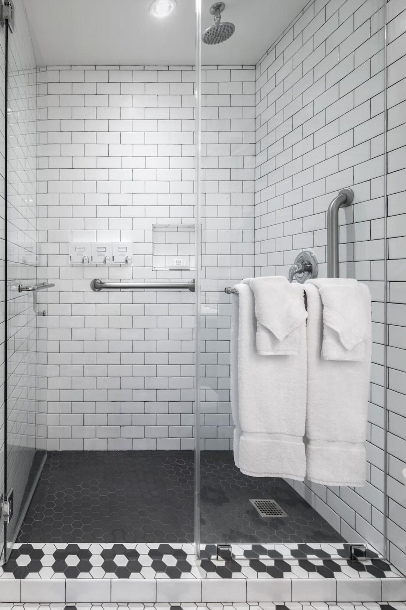 Double Deluxe with Views