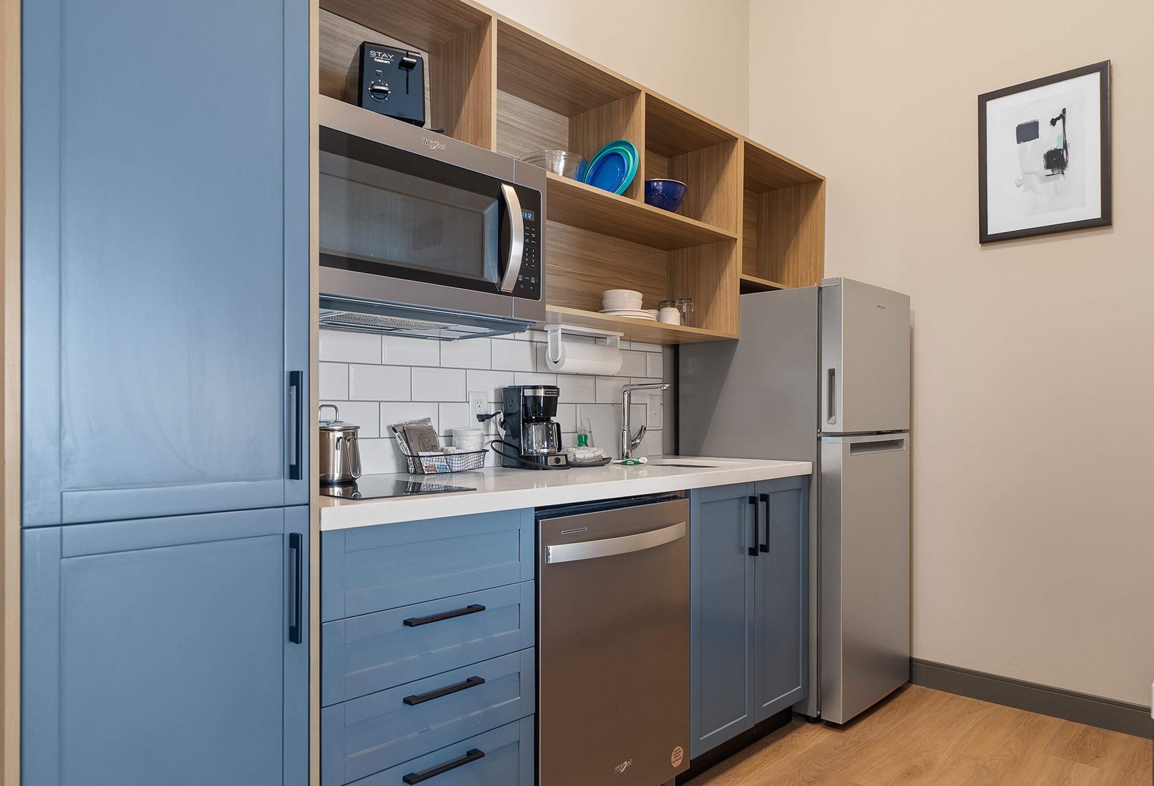 Studio King Size Bed