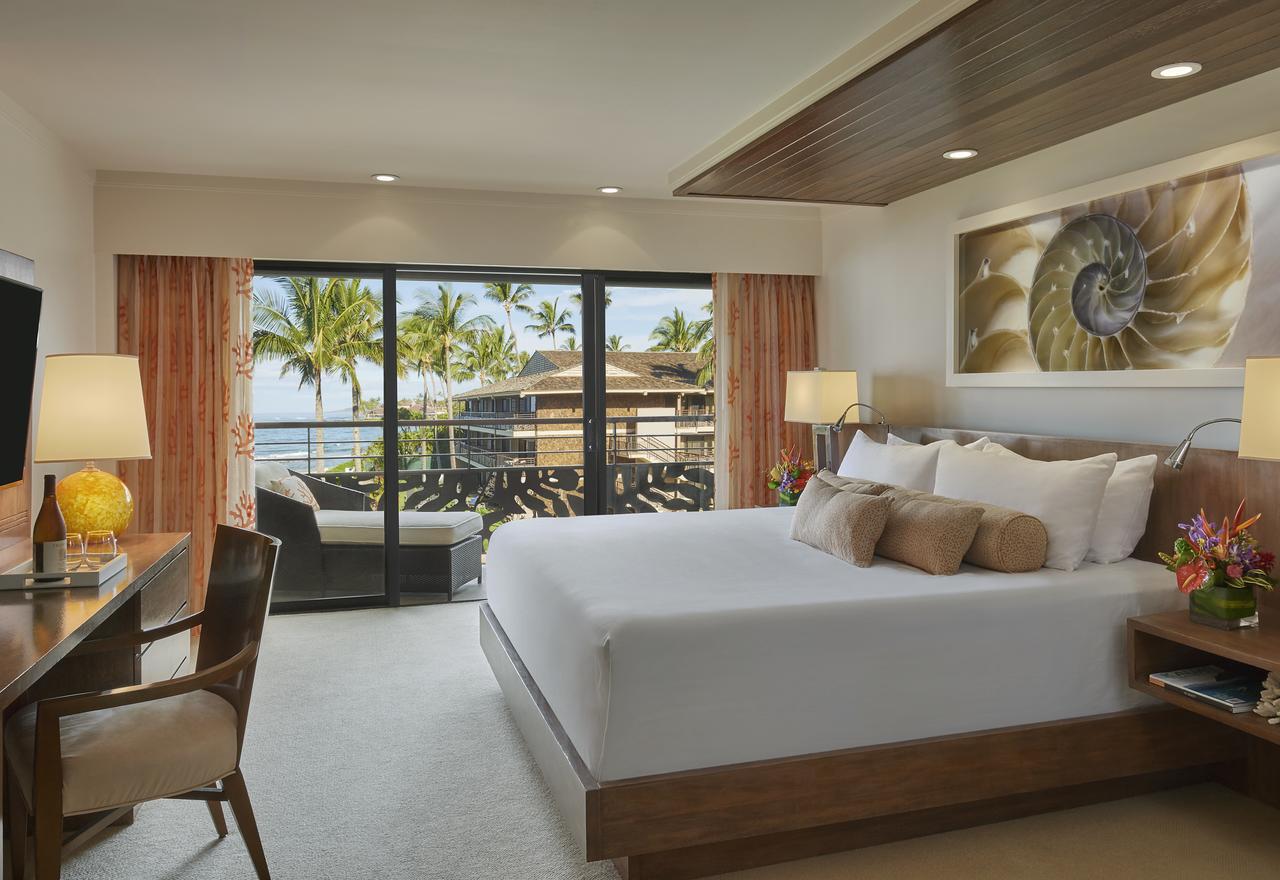 Double Partial Ocean View King Bed