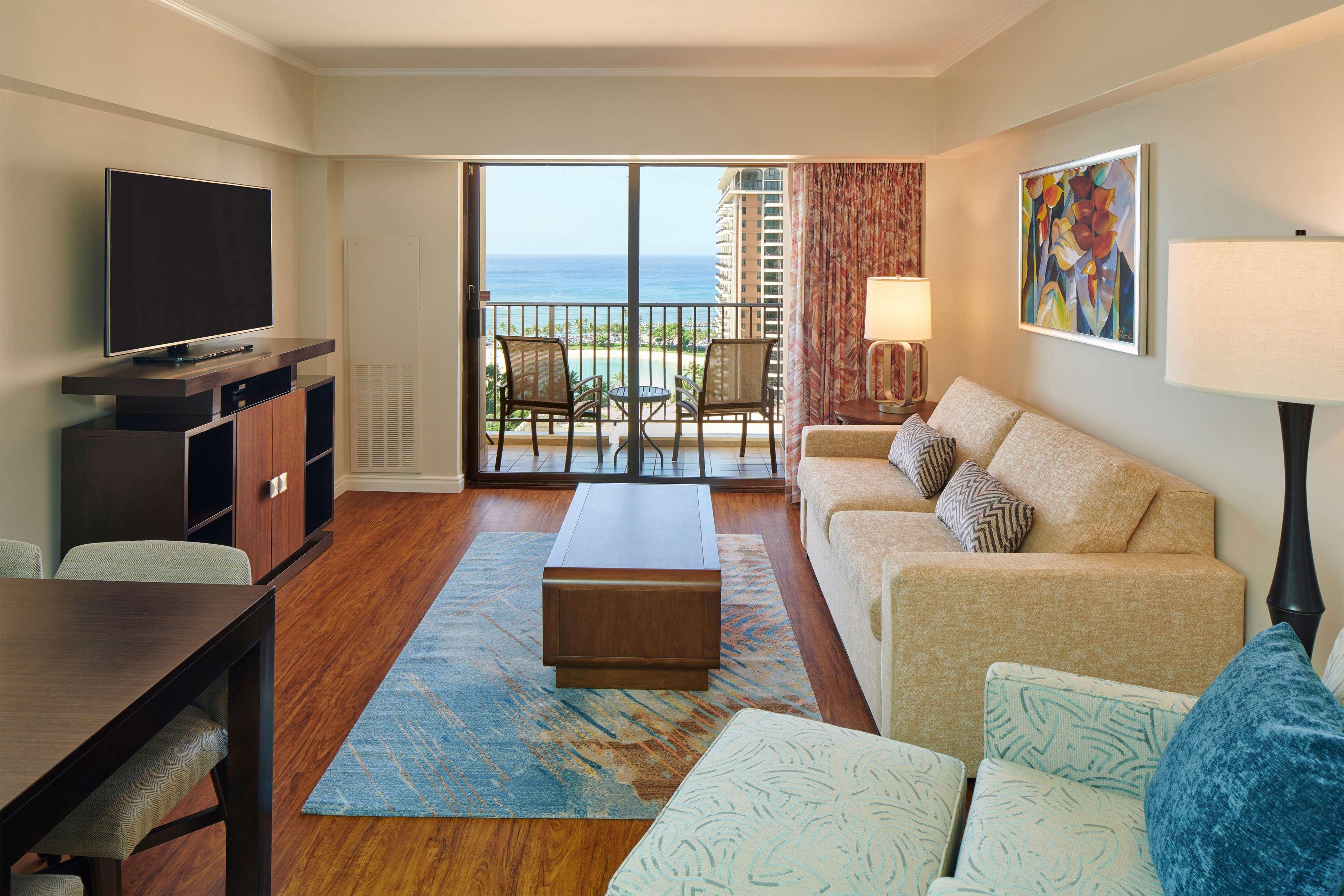 Suite Ocean View Two Double Beds