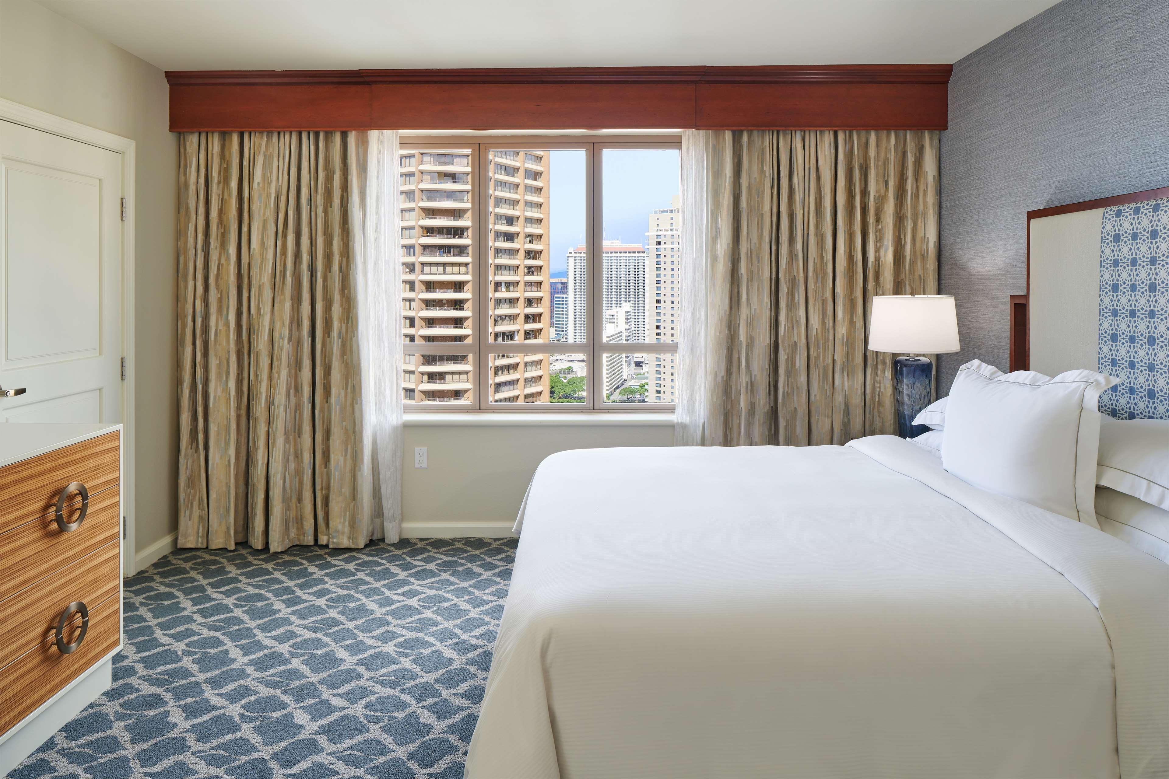 Suite Partial Ocean View