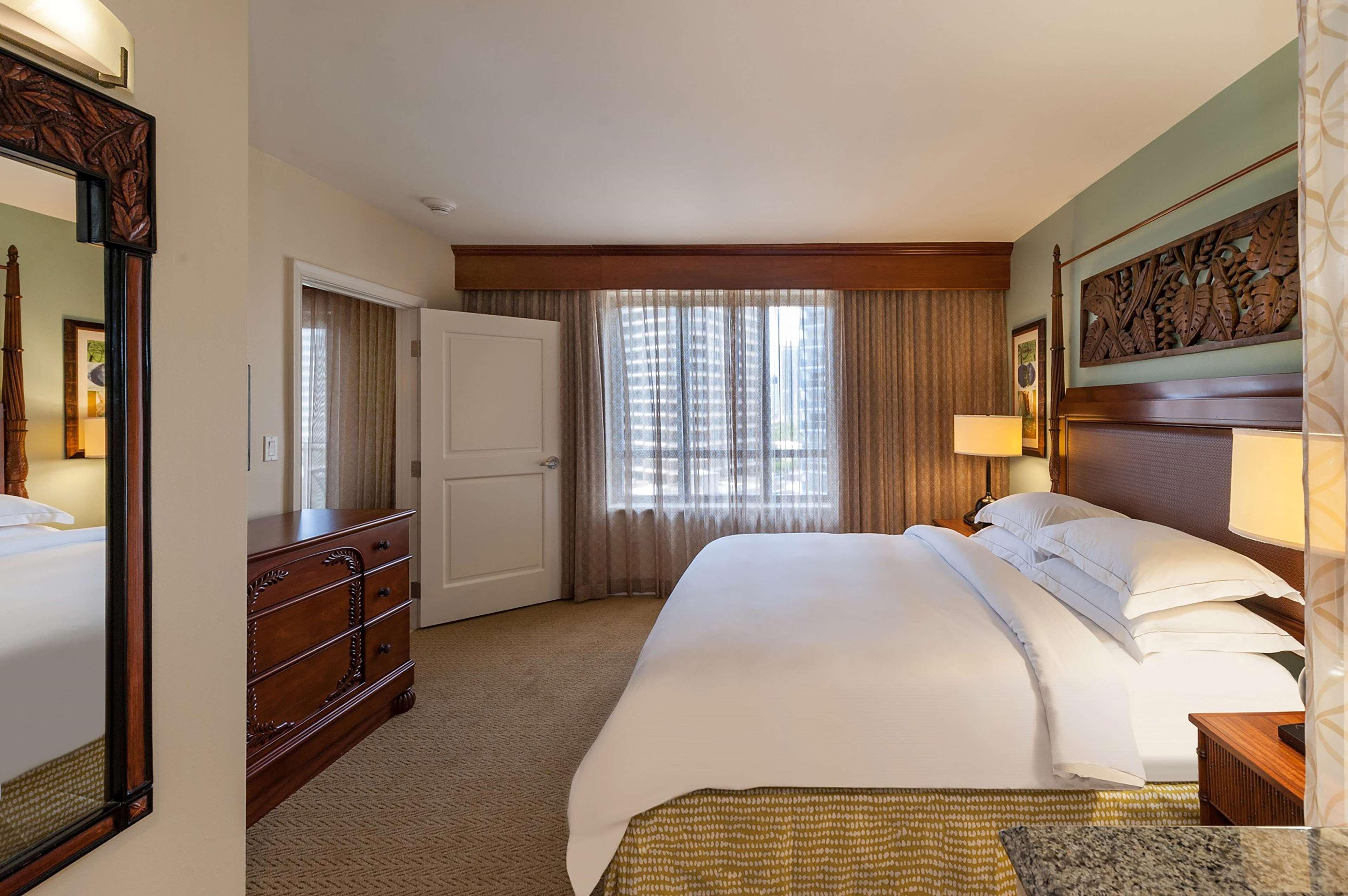 Suite Partial Ocean View