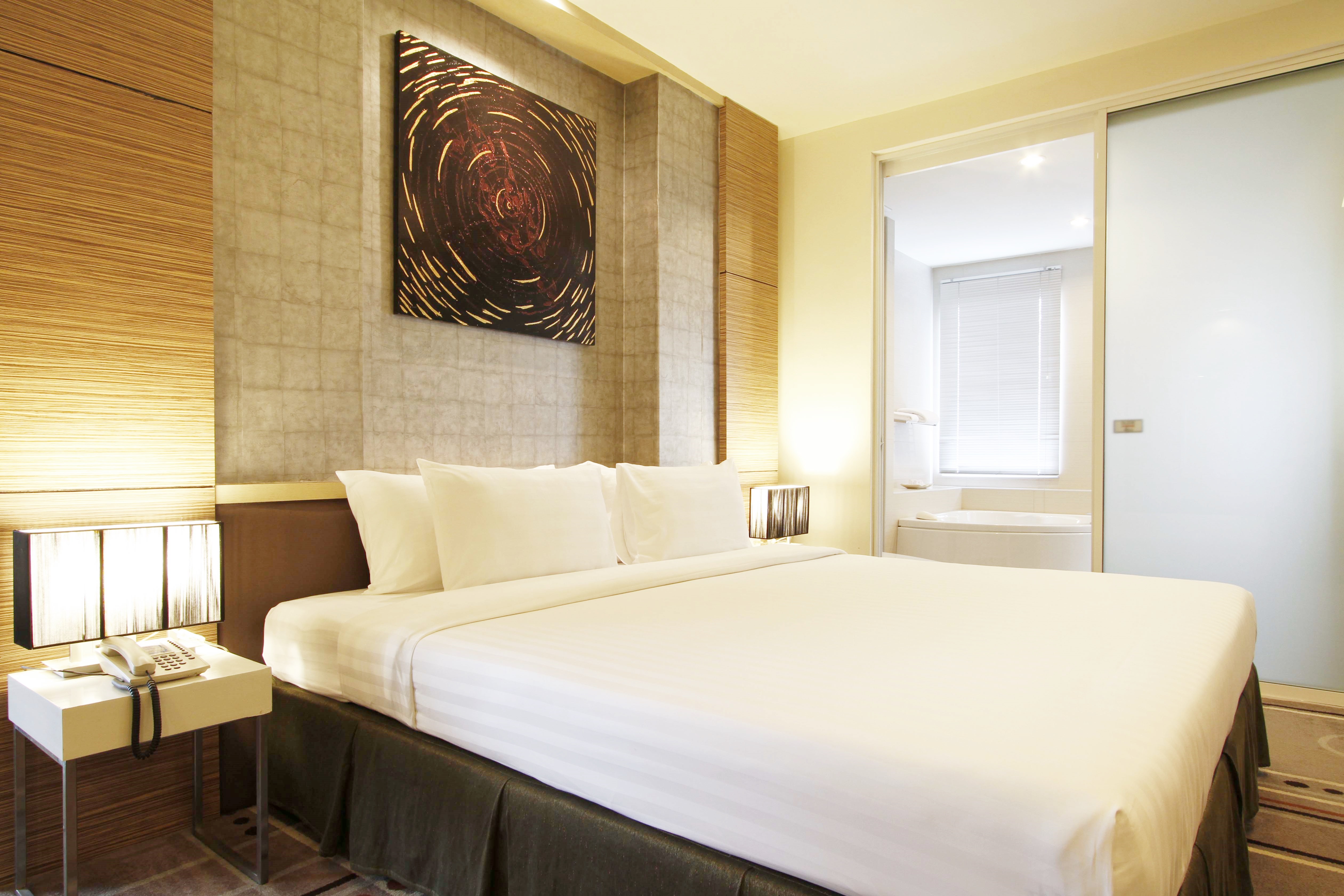 Double or Twin Standard