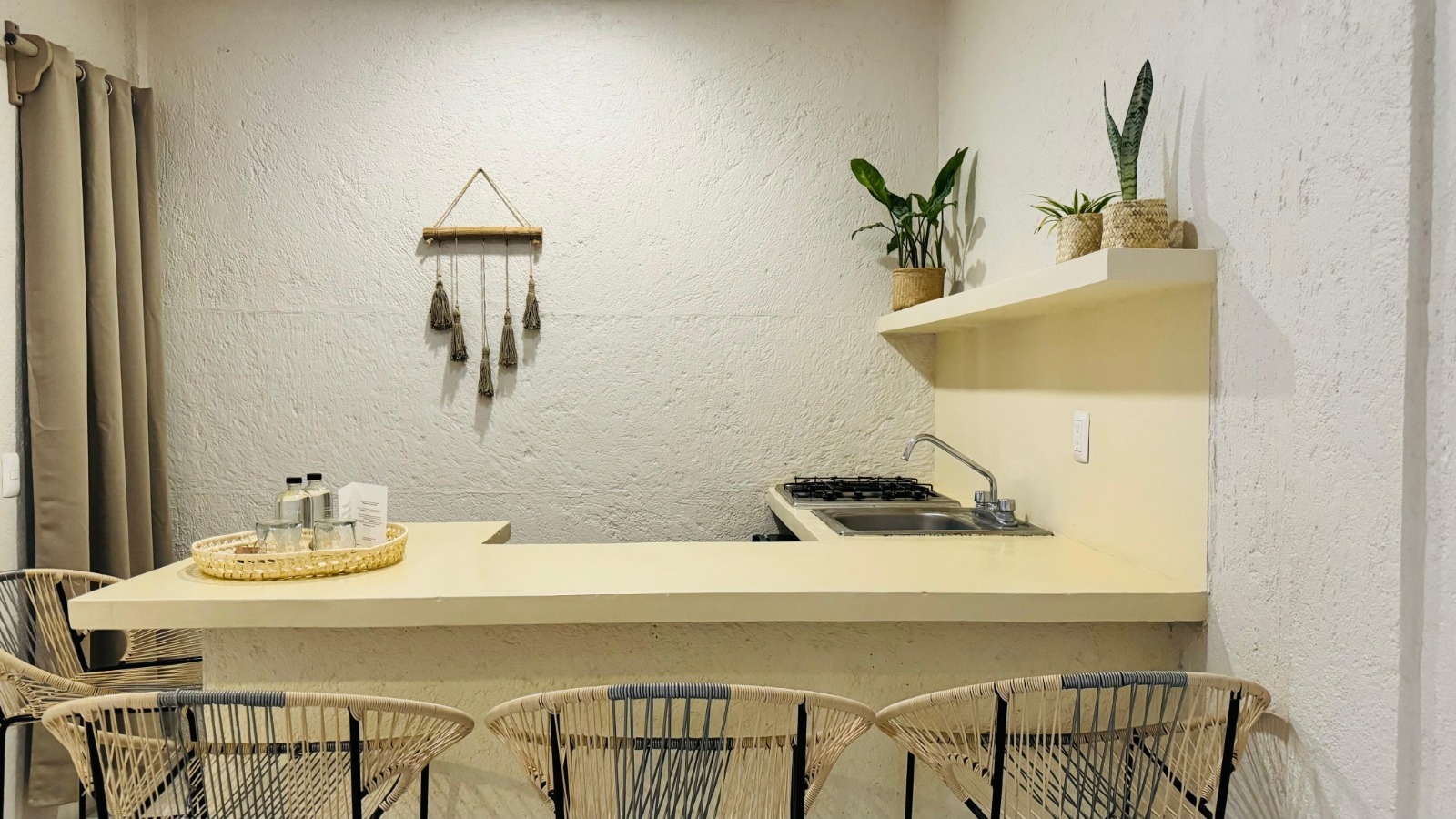 Studio Capacity 4 One Bedroom