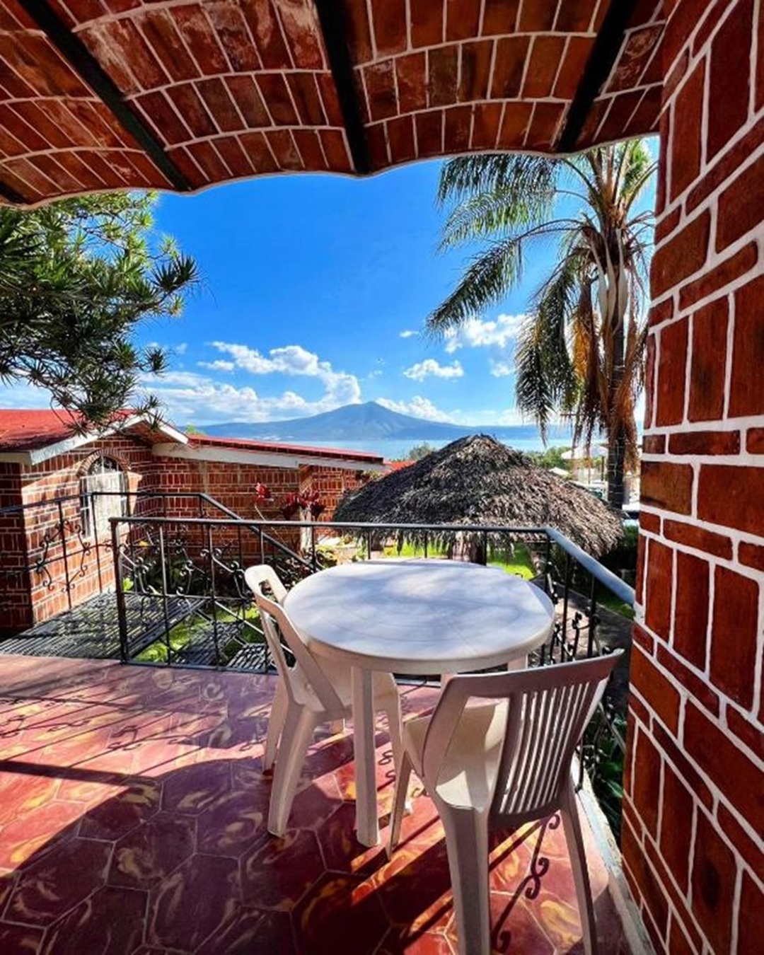 Villa Two Bedrooms with Terrace