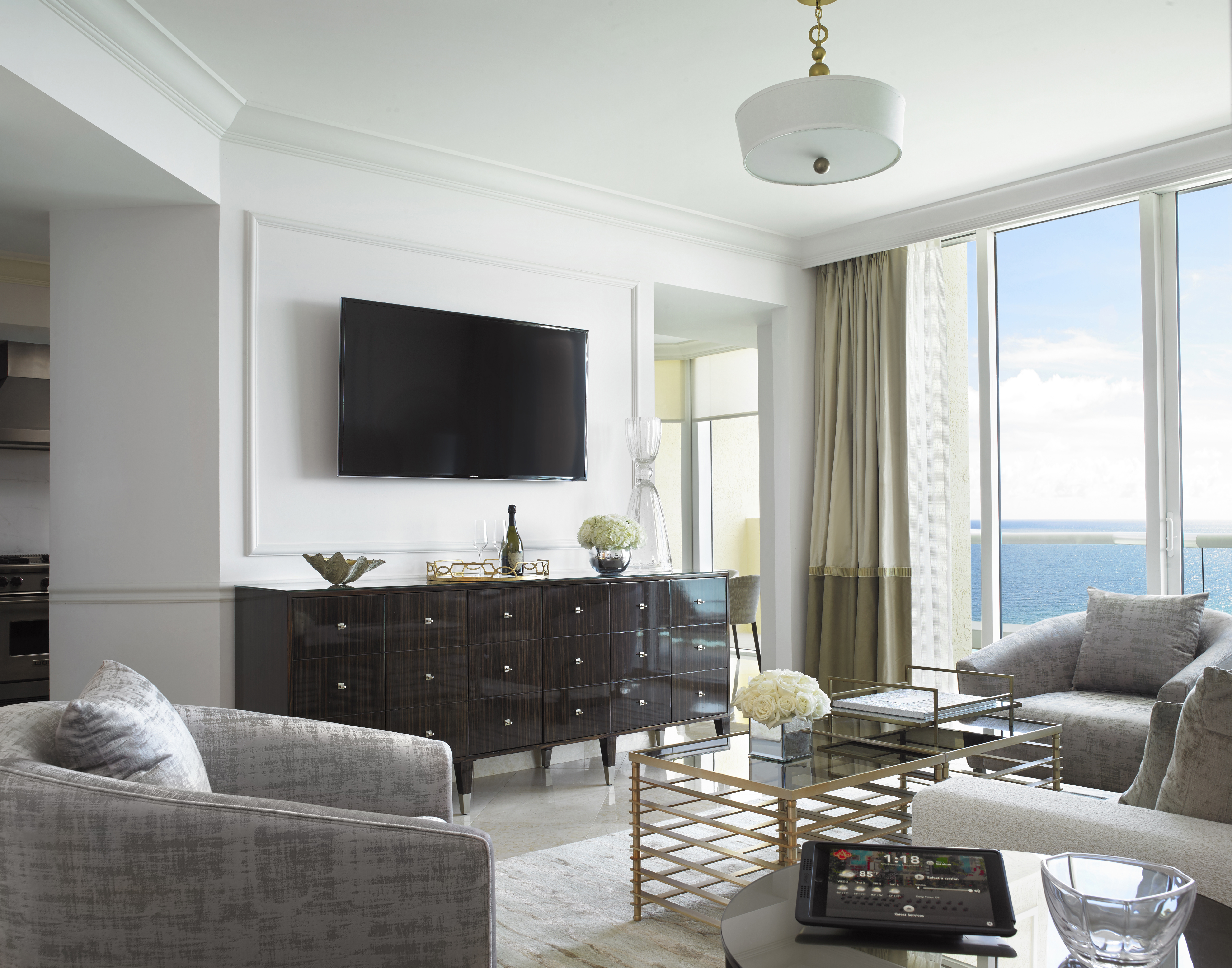 Suite Ocean Front One Bedroom