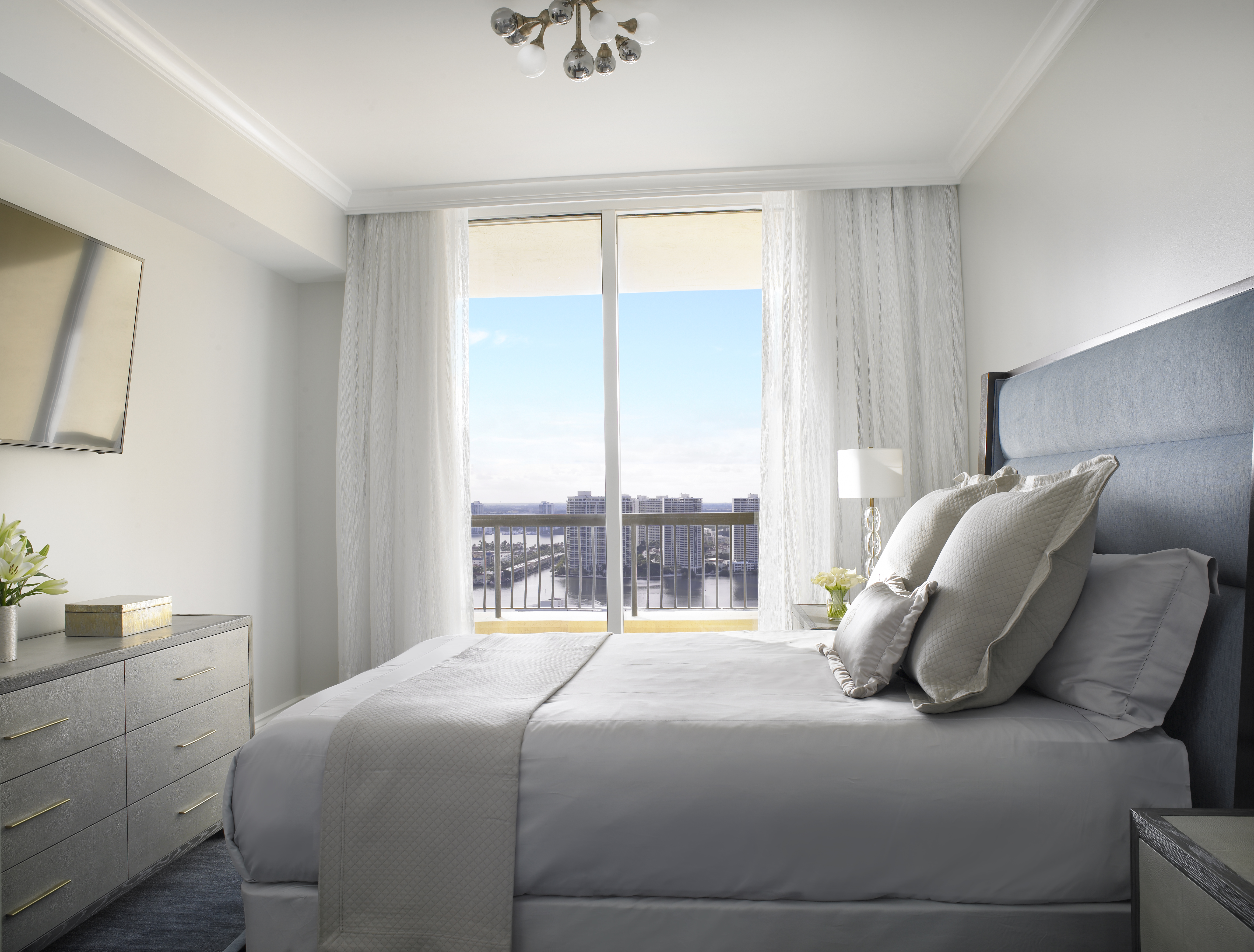 Suite Deluxe Three Bedroom