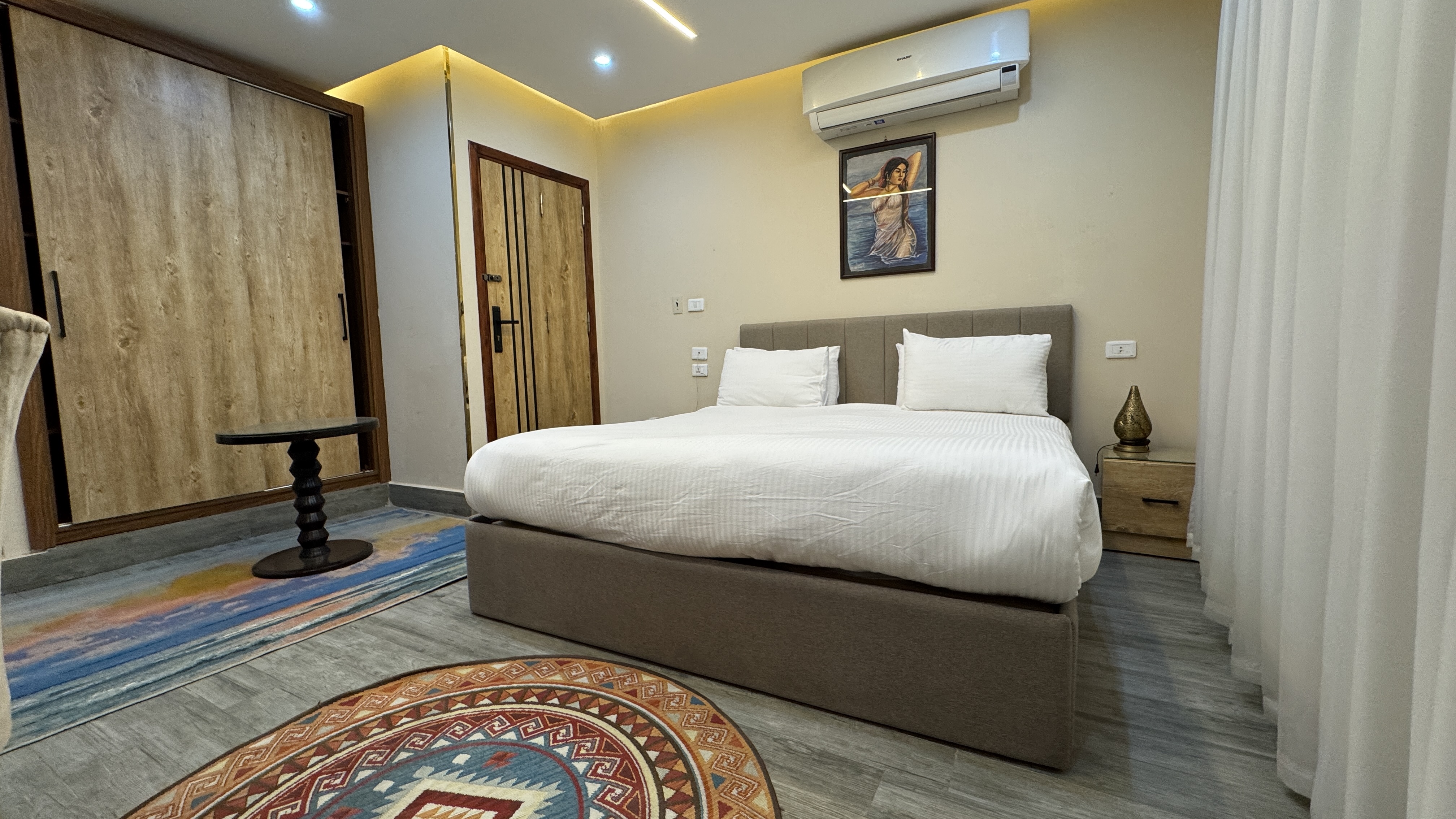 Double Presidential with Views