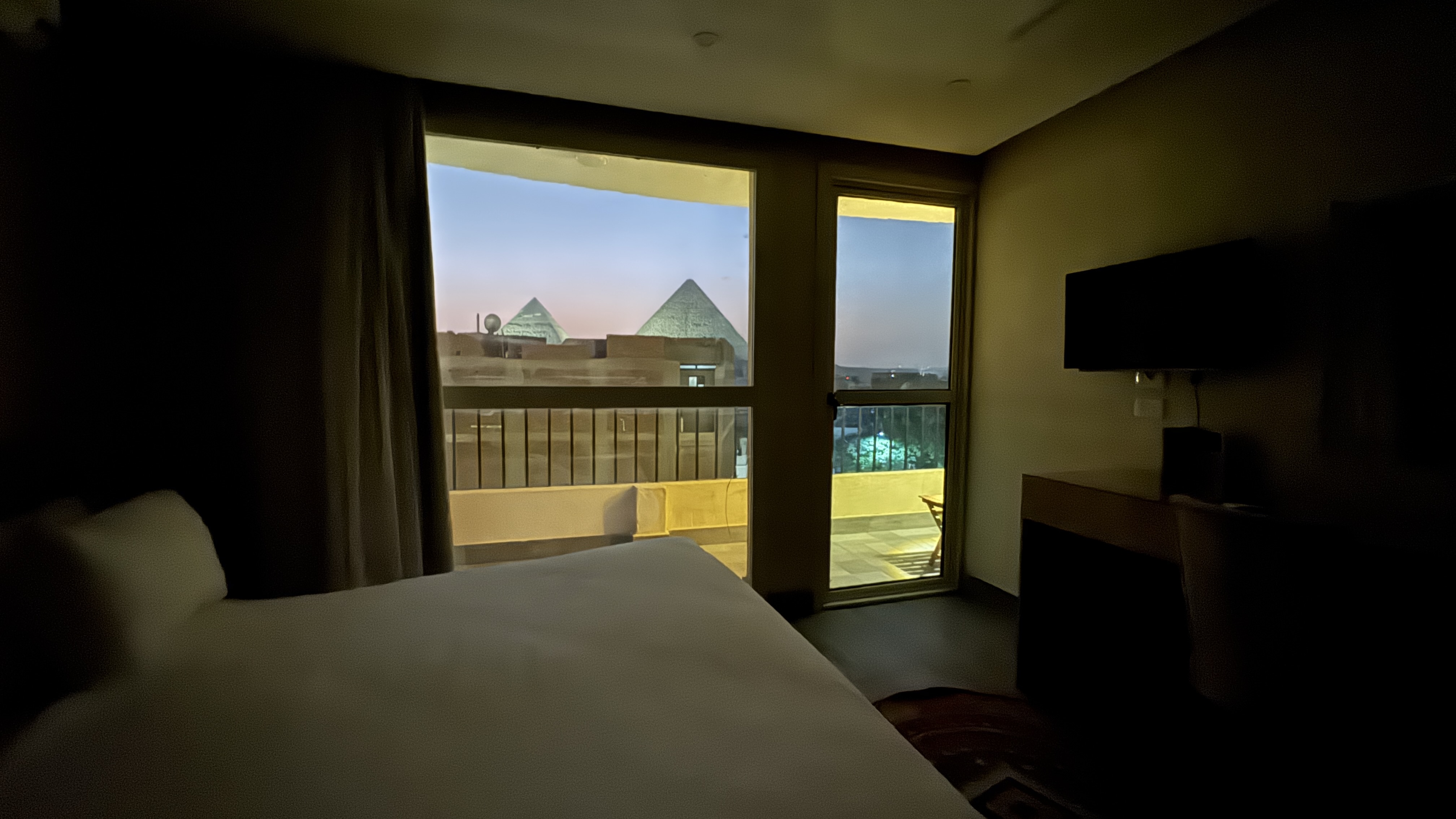 Double Presidential with Views