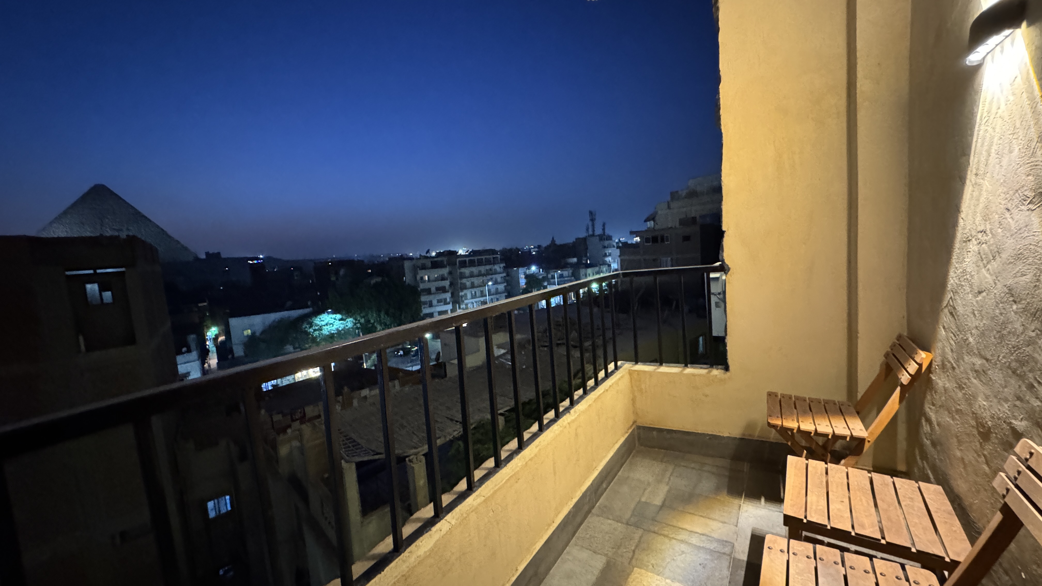 Double Presidential with Views