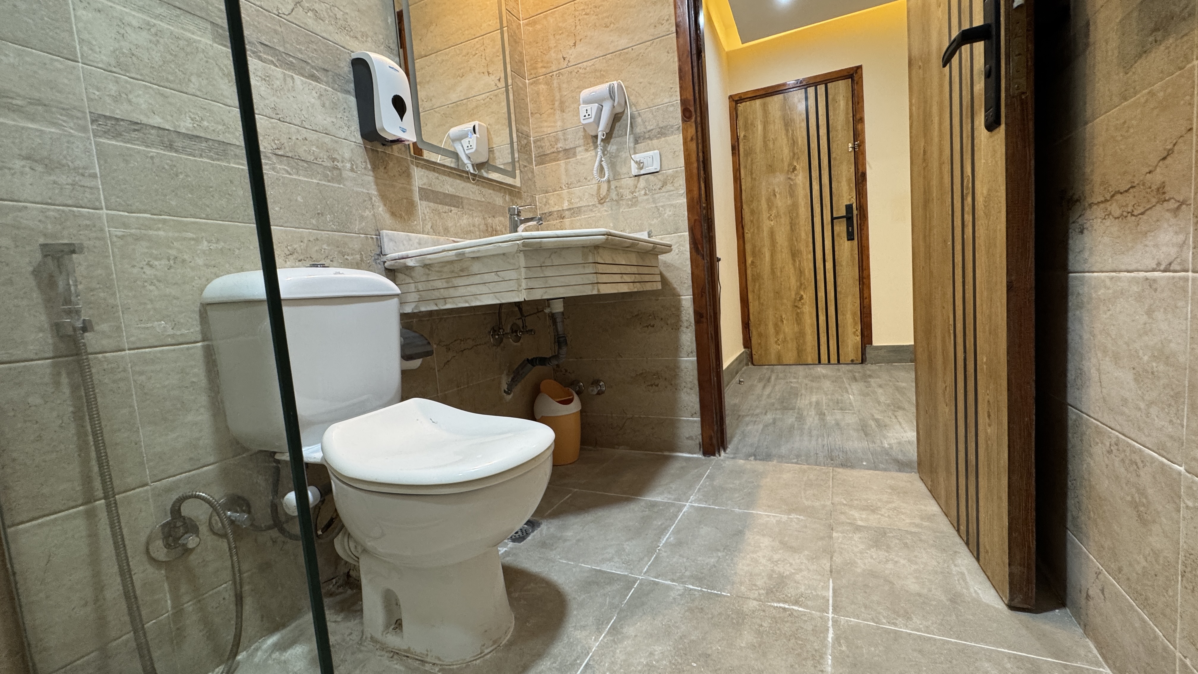 Double Presidential with Views