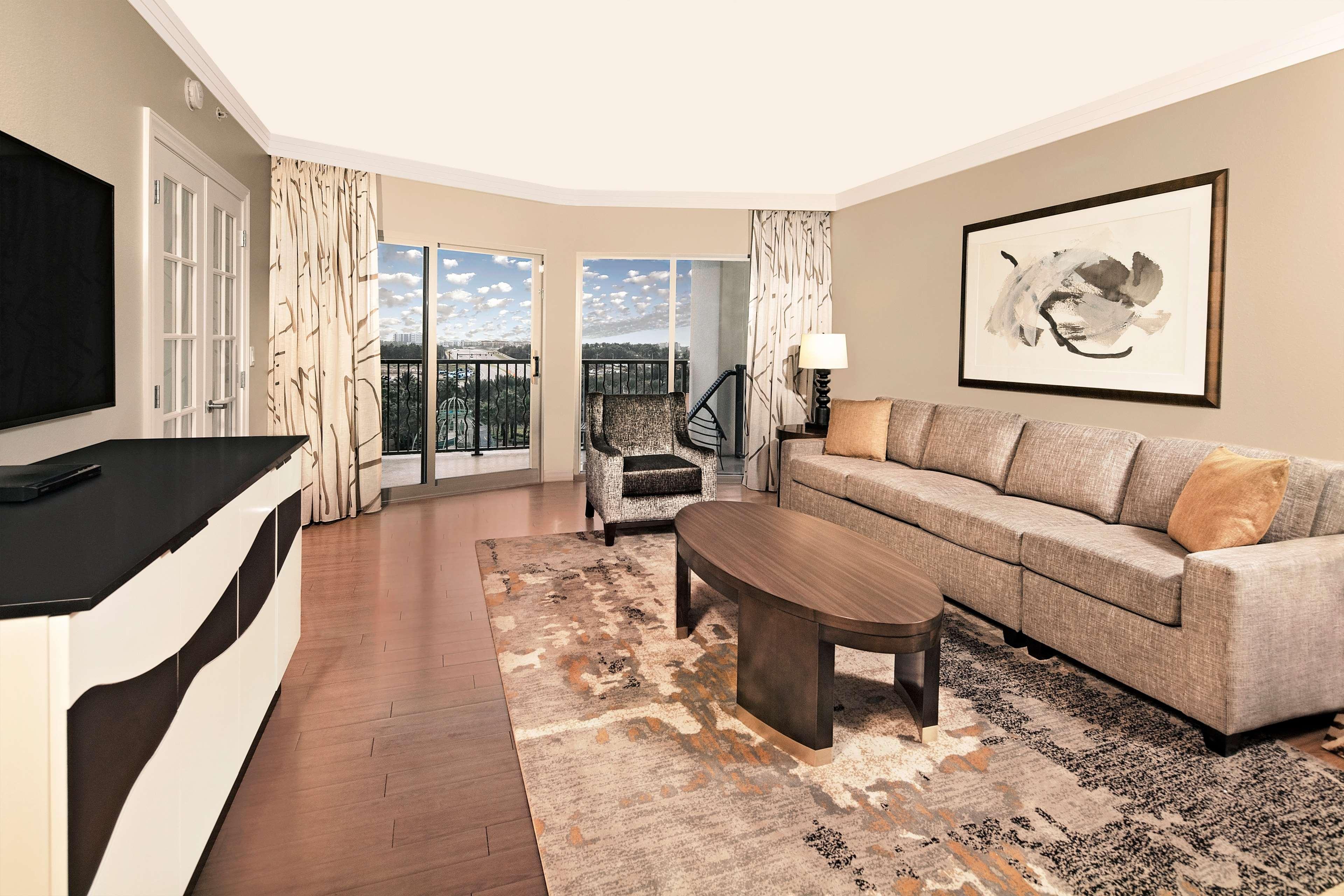 Suite King Bed One Bedroom 