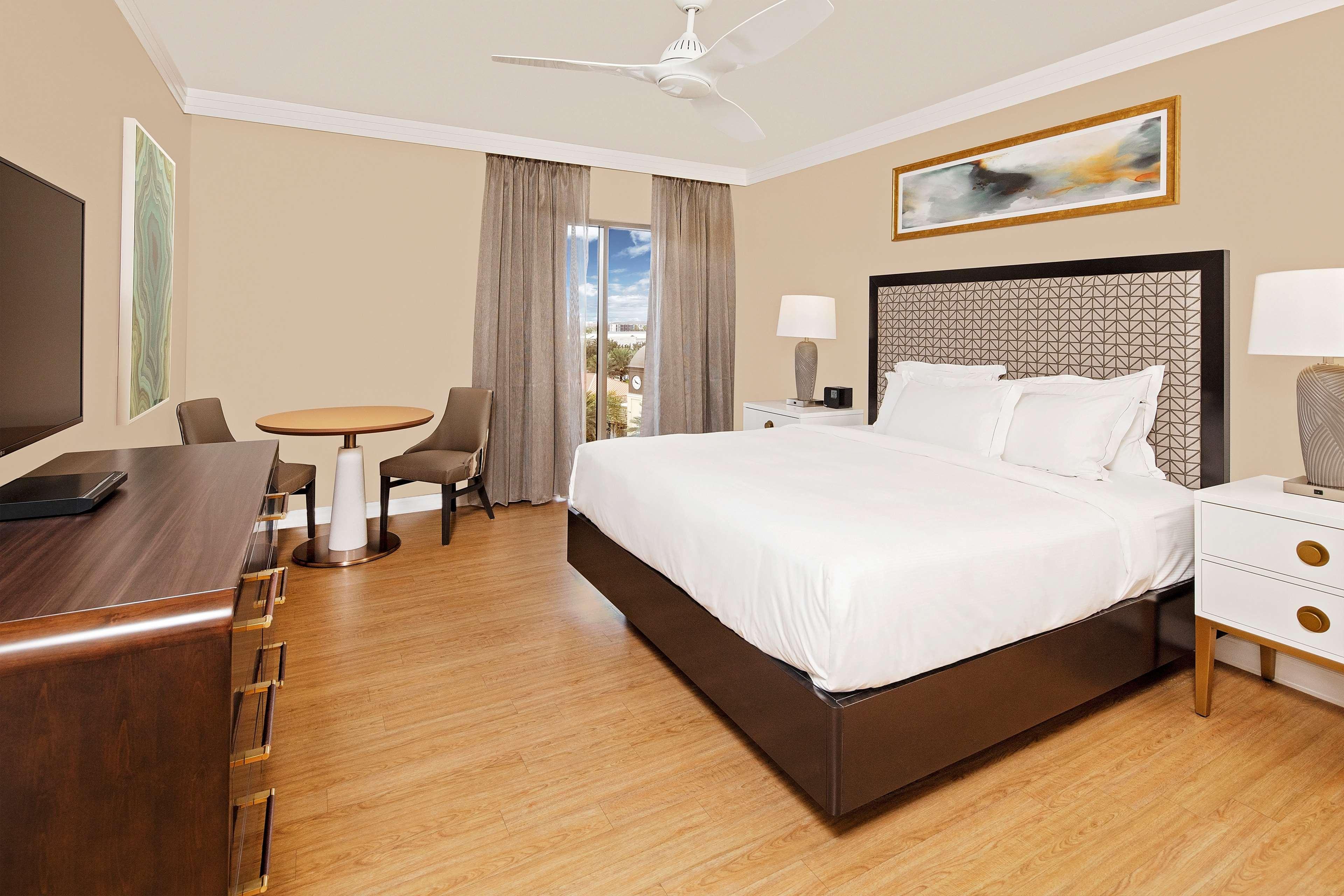 Studio King Size Bed