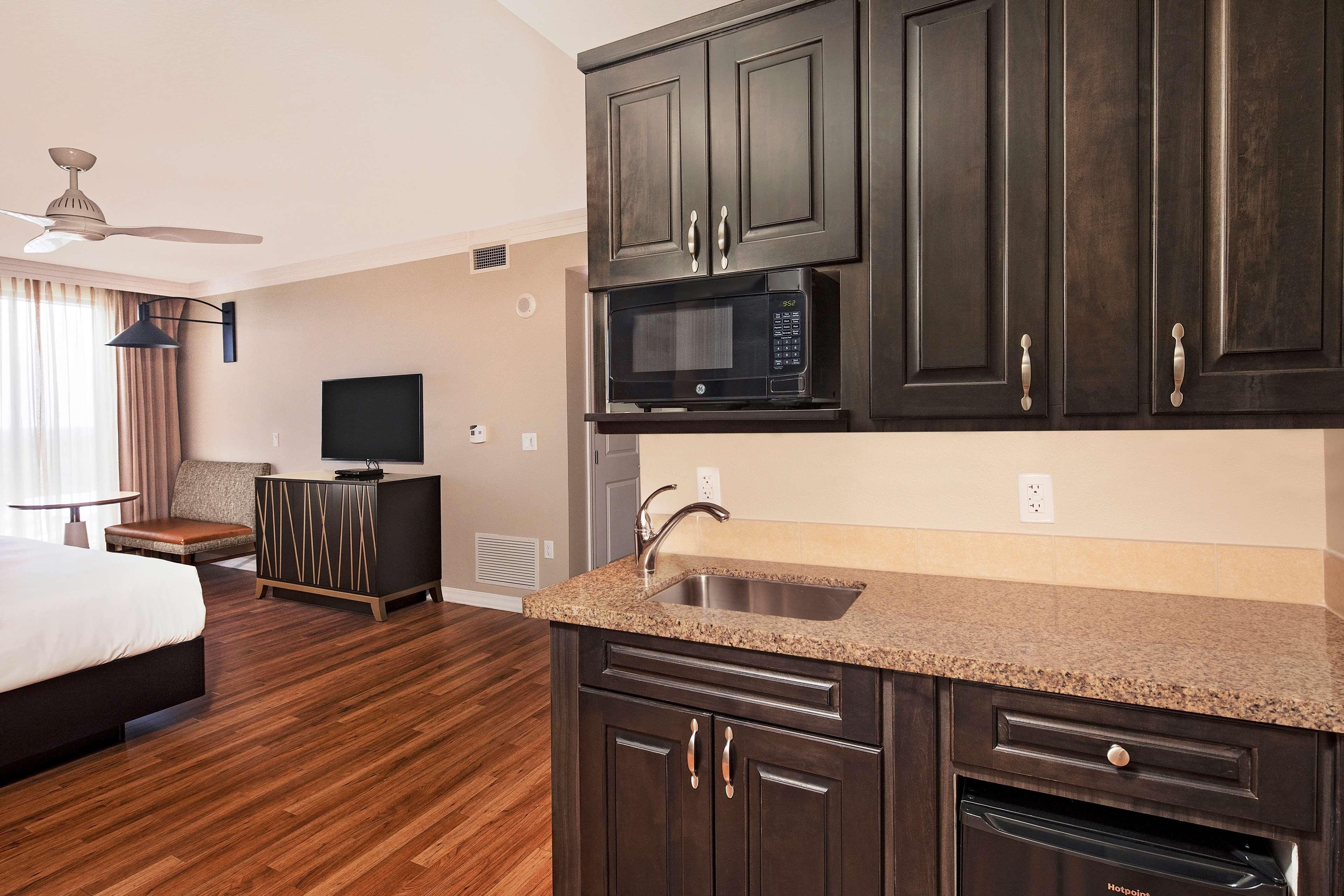 Studio King Size Bed