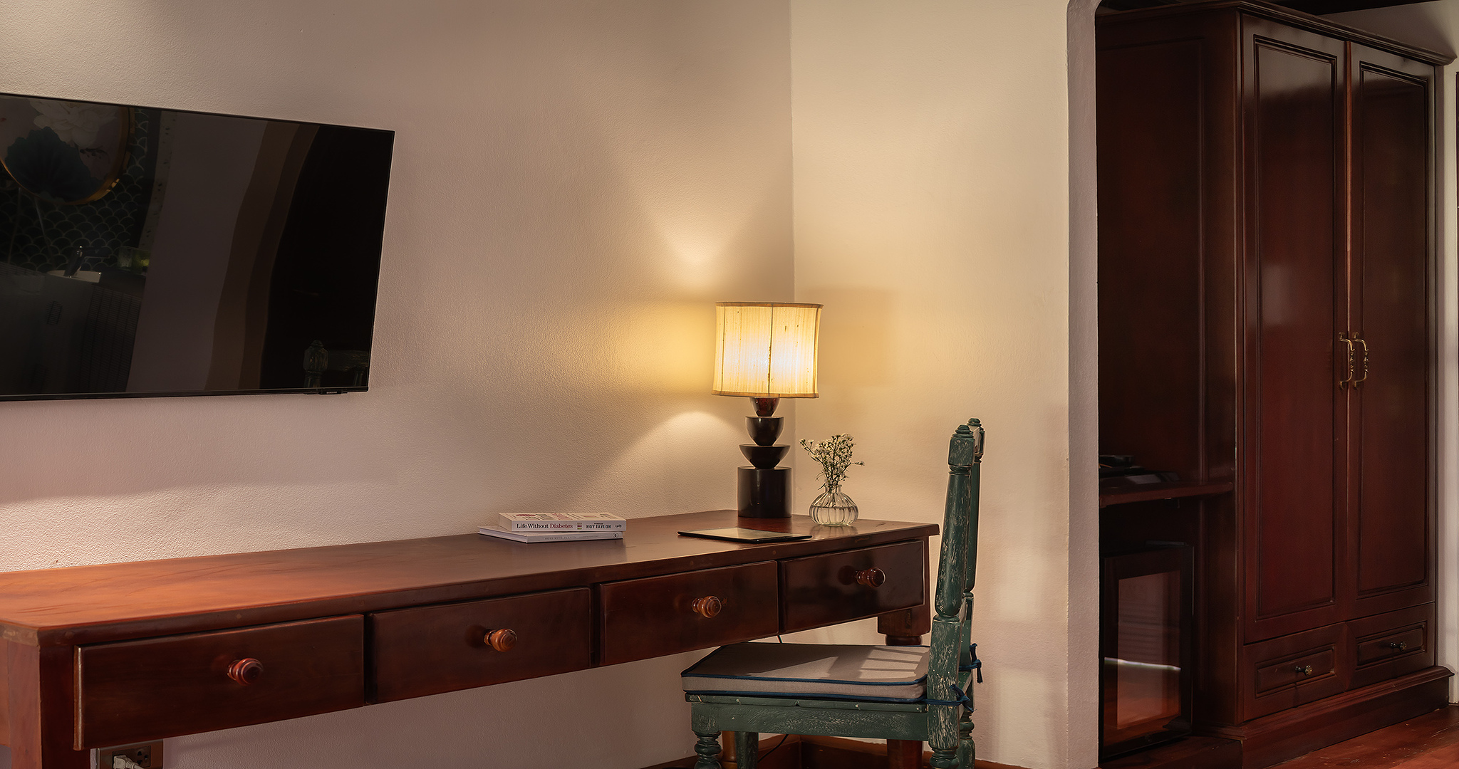 Double or Twin Deluxe with Views