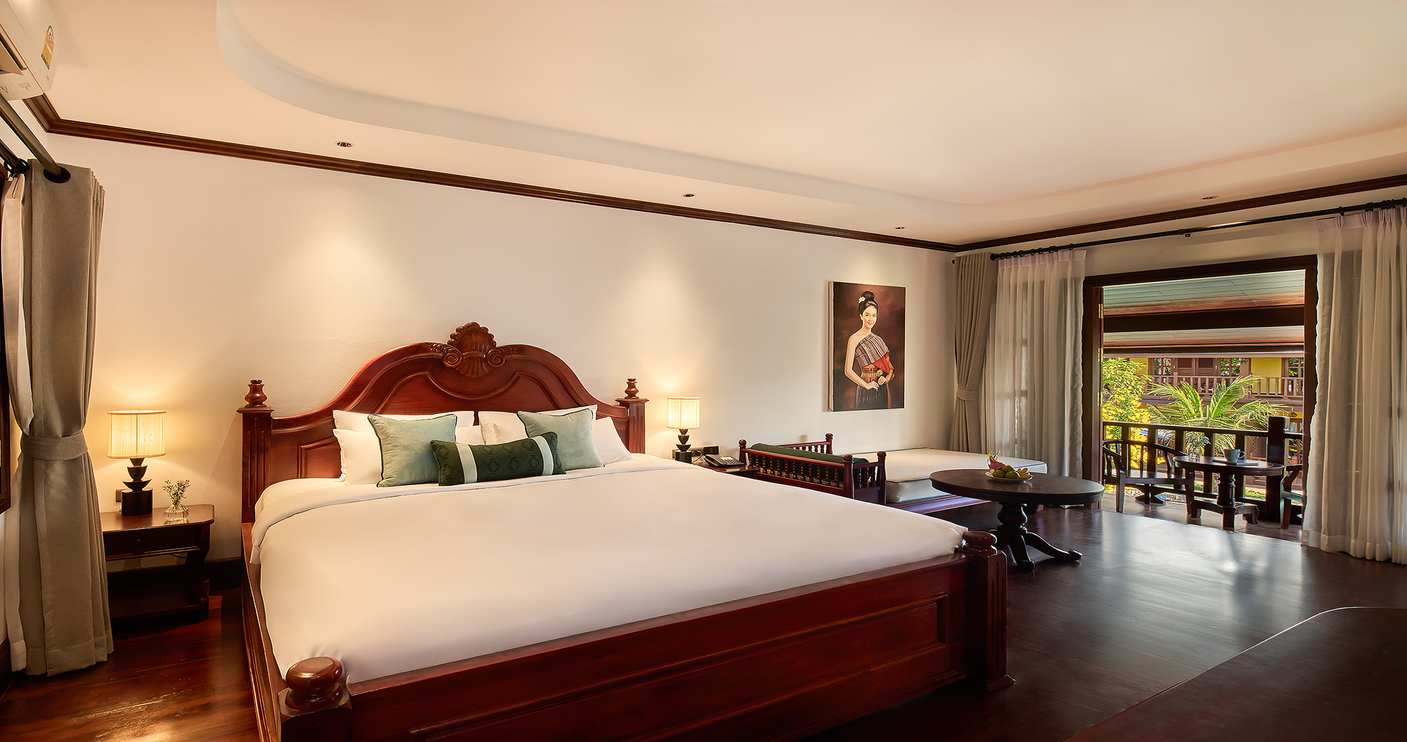 Junior Suite with Views