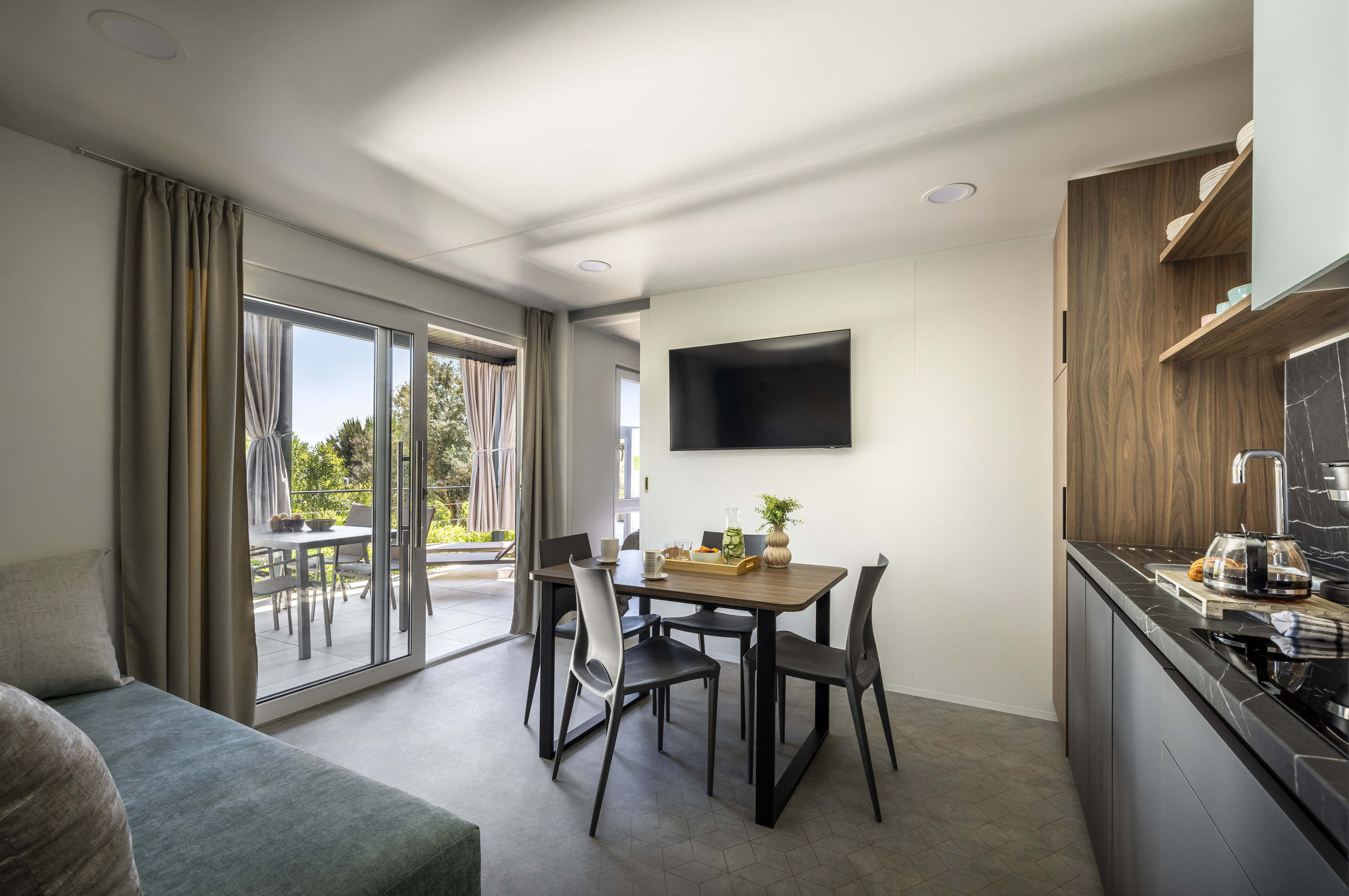 Home Premium