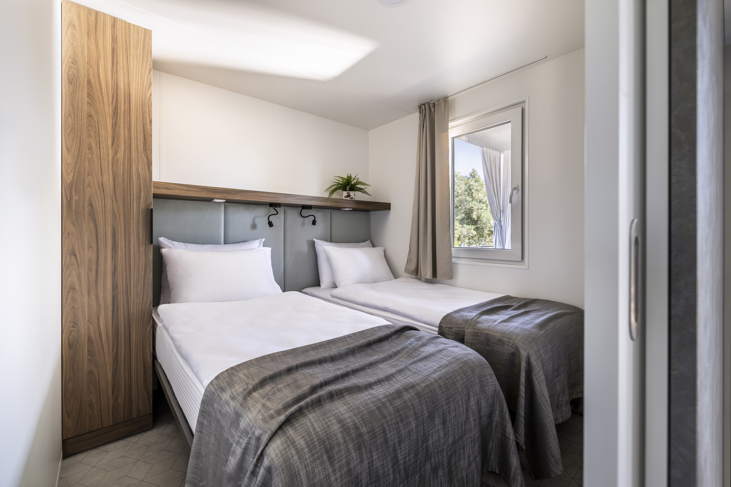 Home Premium