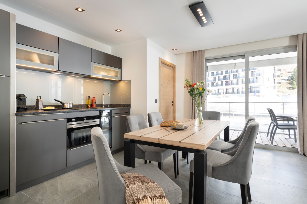 Apartment Capacity 6 Two Bedrooms