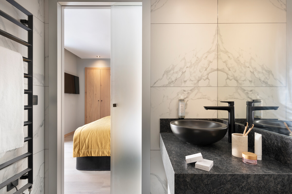 Apartment Capacity 8 Three Bedrooms