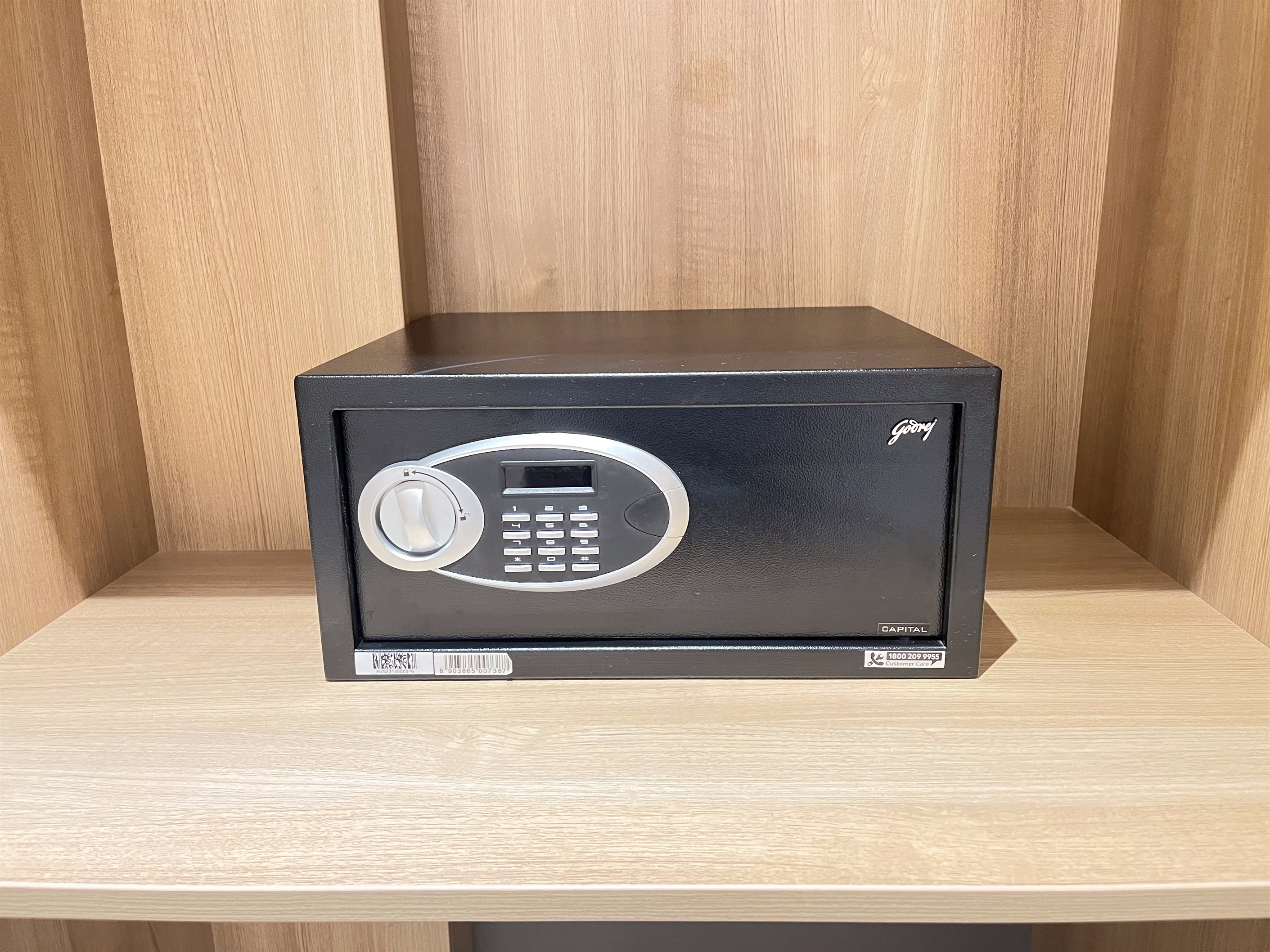 Double Deluxe Queen Bed