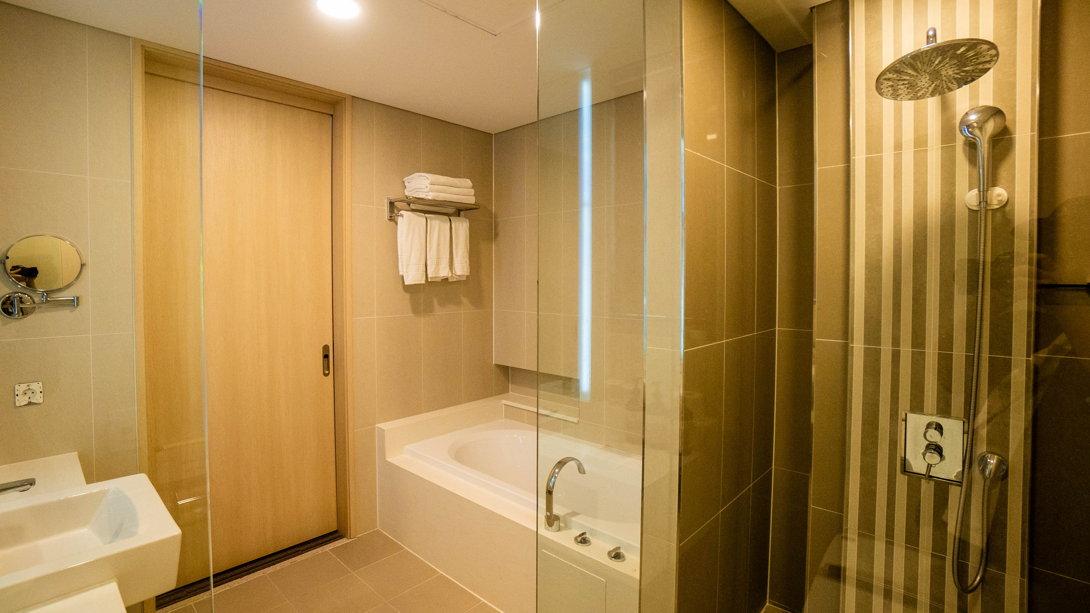 Family Room Deluxe Premier