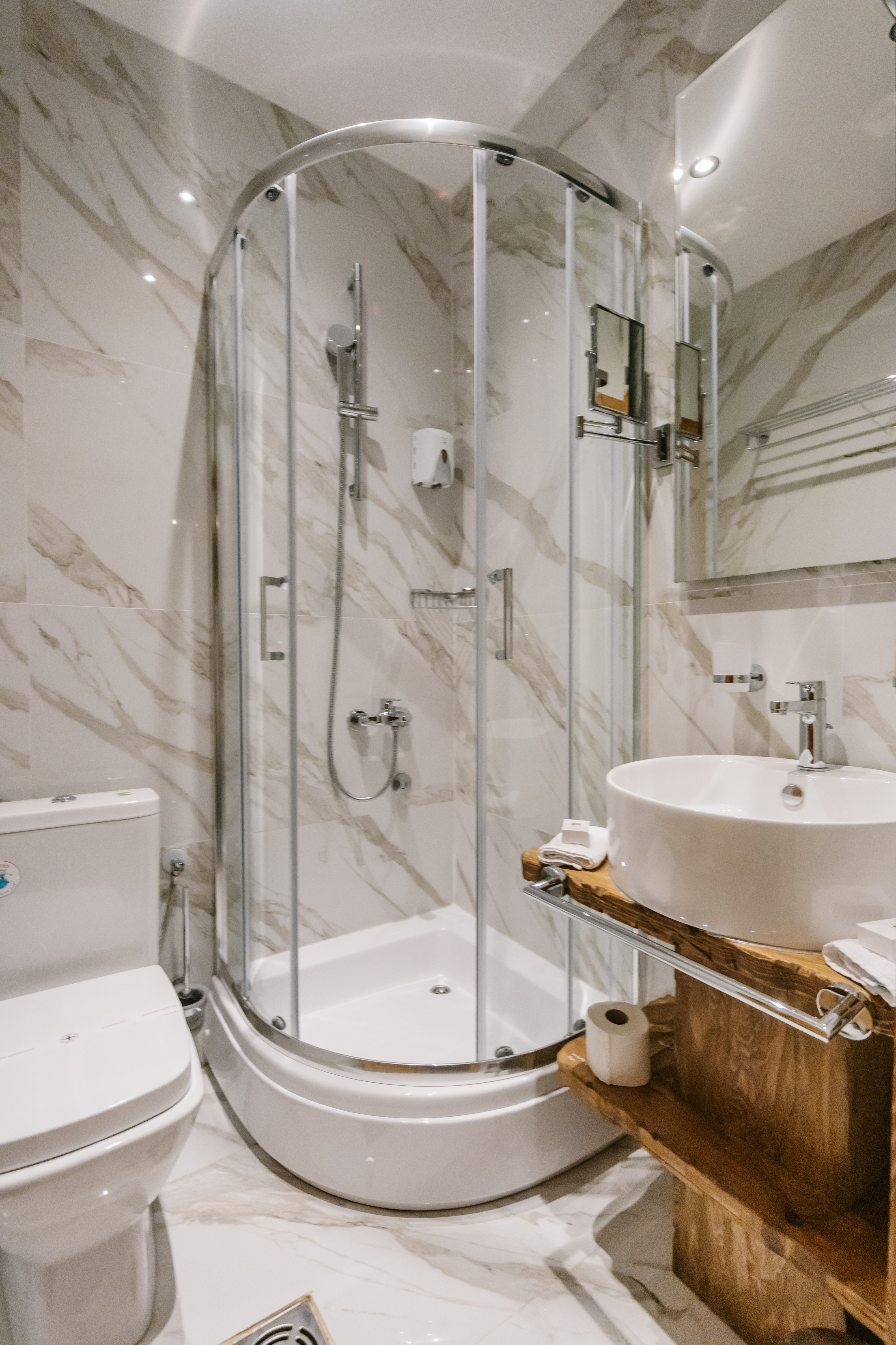 Double or Twin Standard