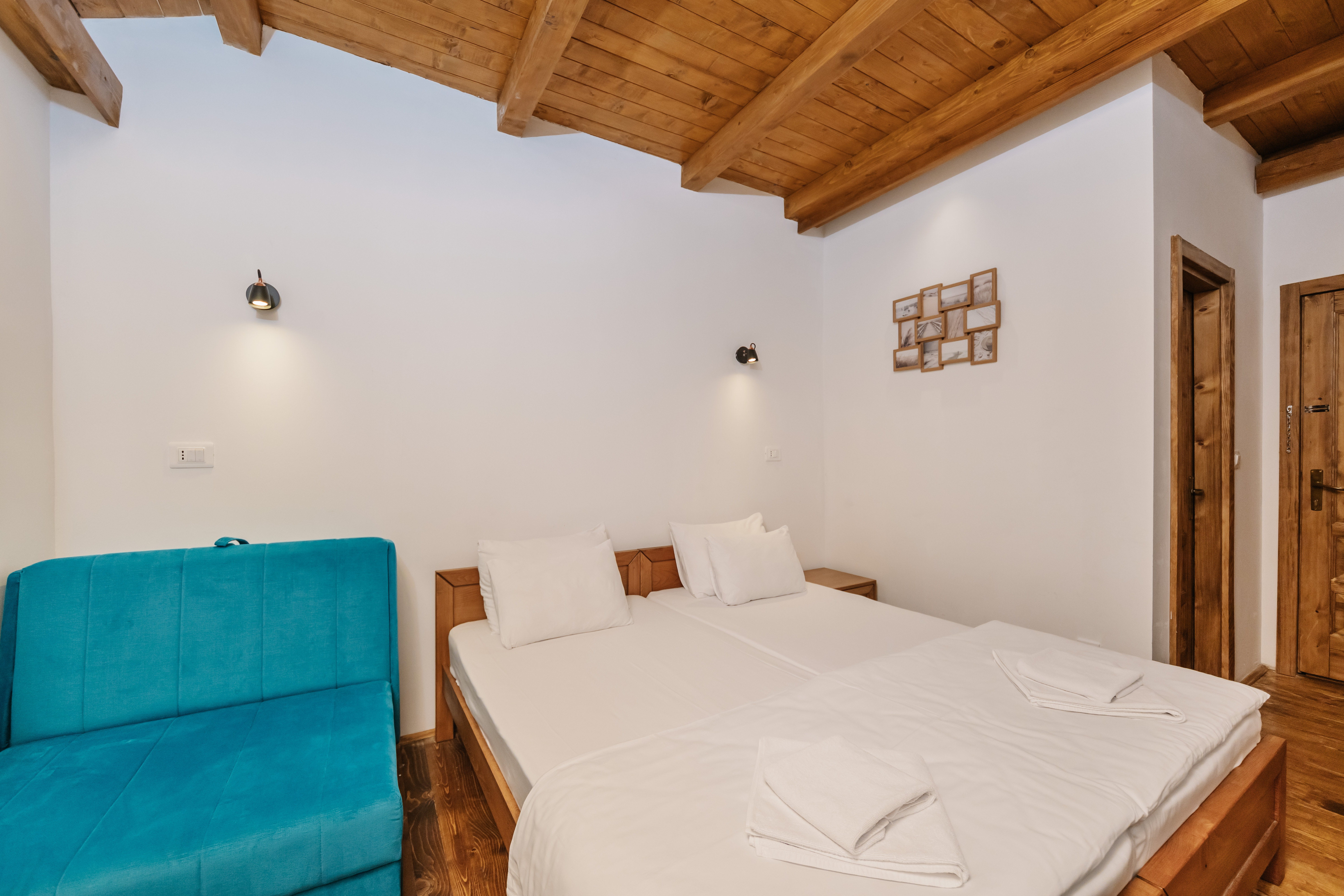 Double or Twin Standard