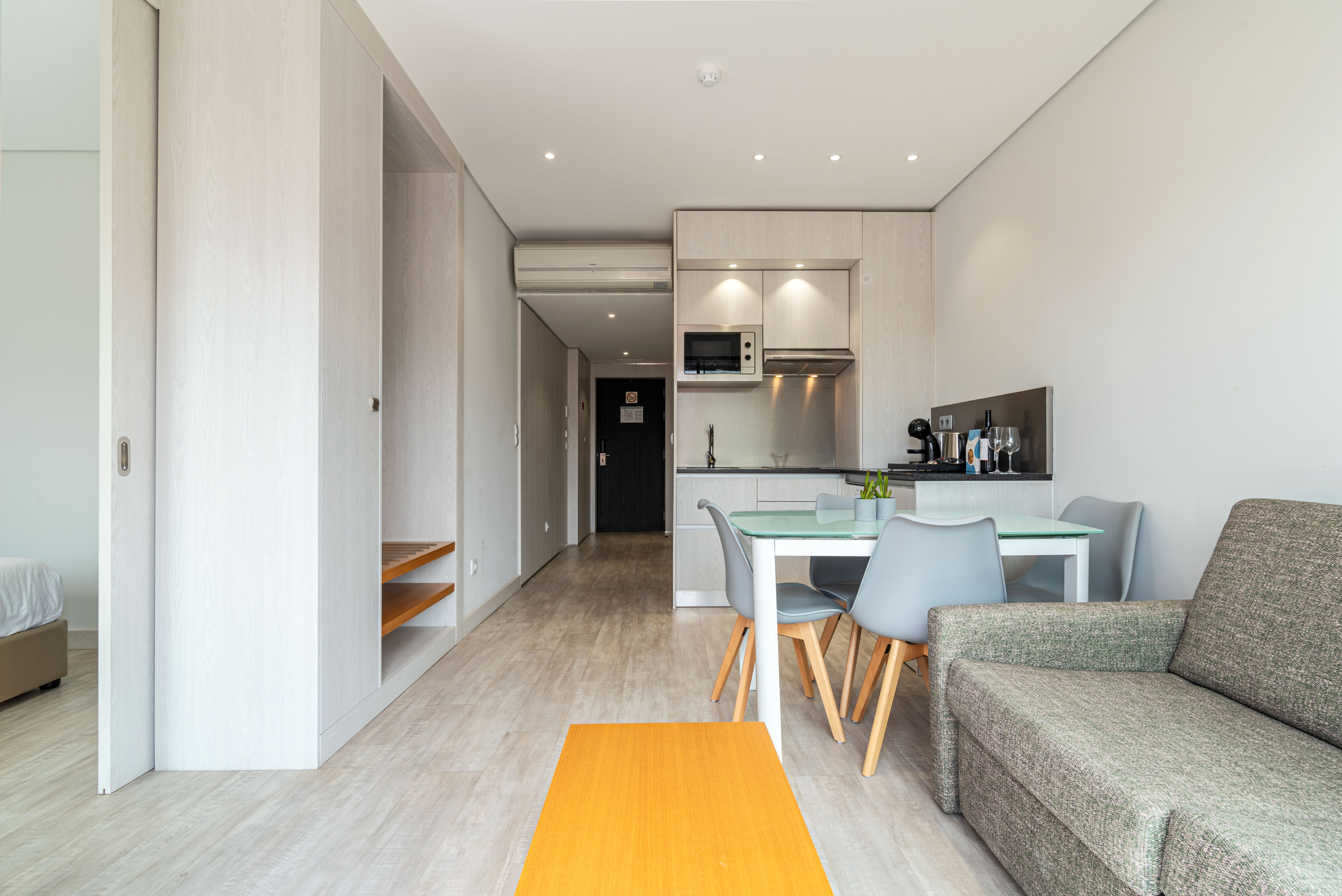 Apartment with Balcony