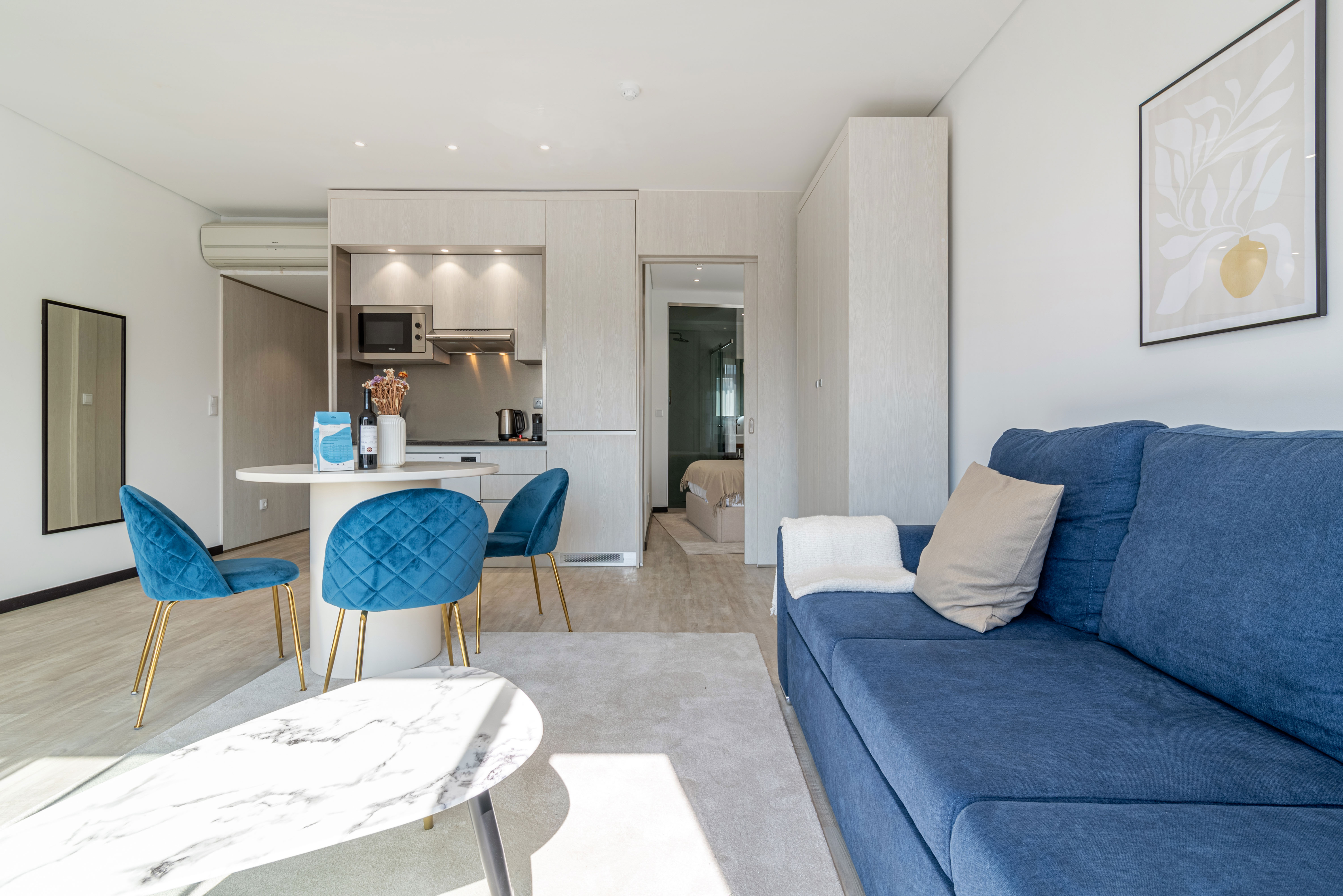 Apartment with Balcony