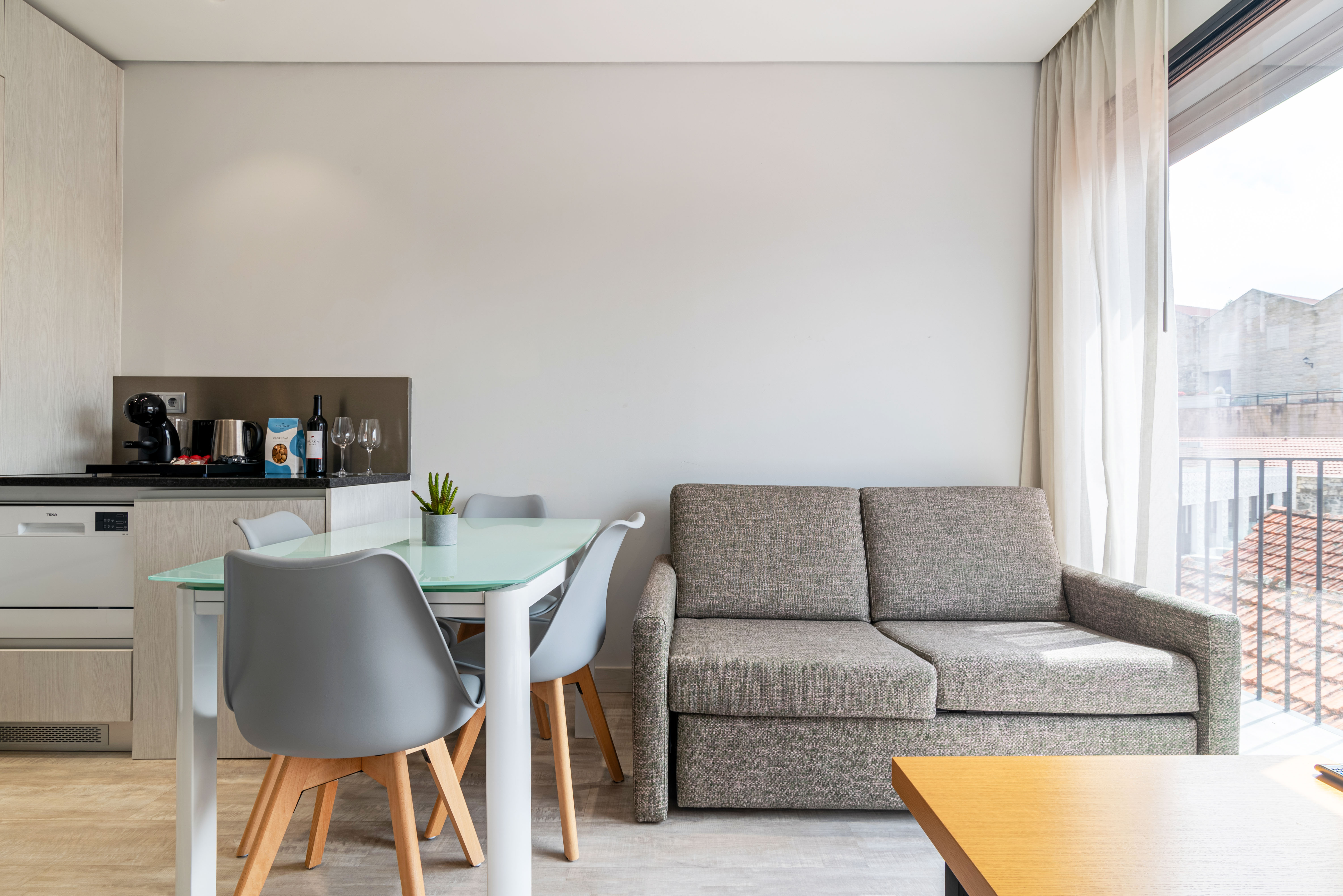 Apartment with Balcony