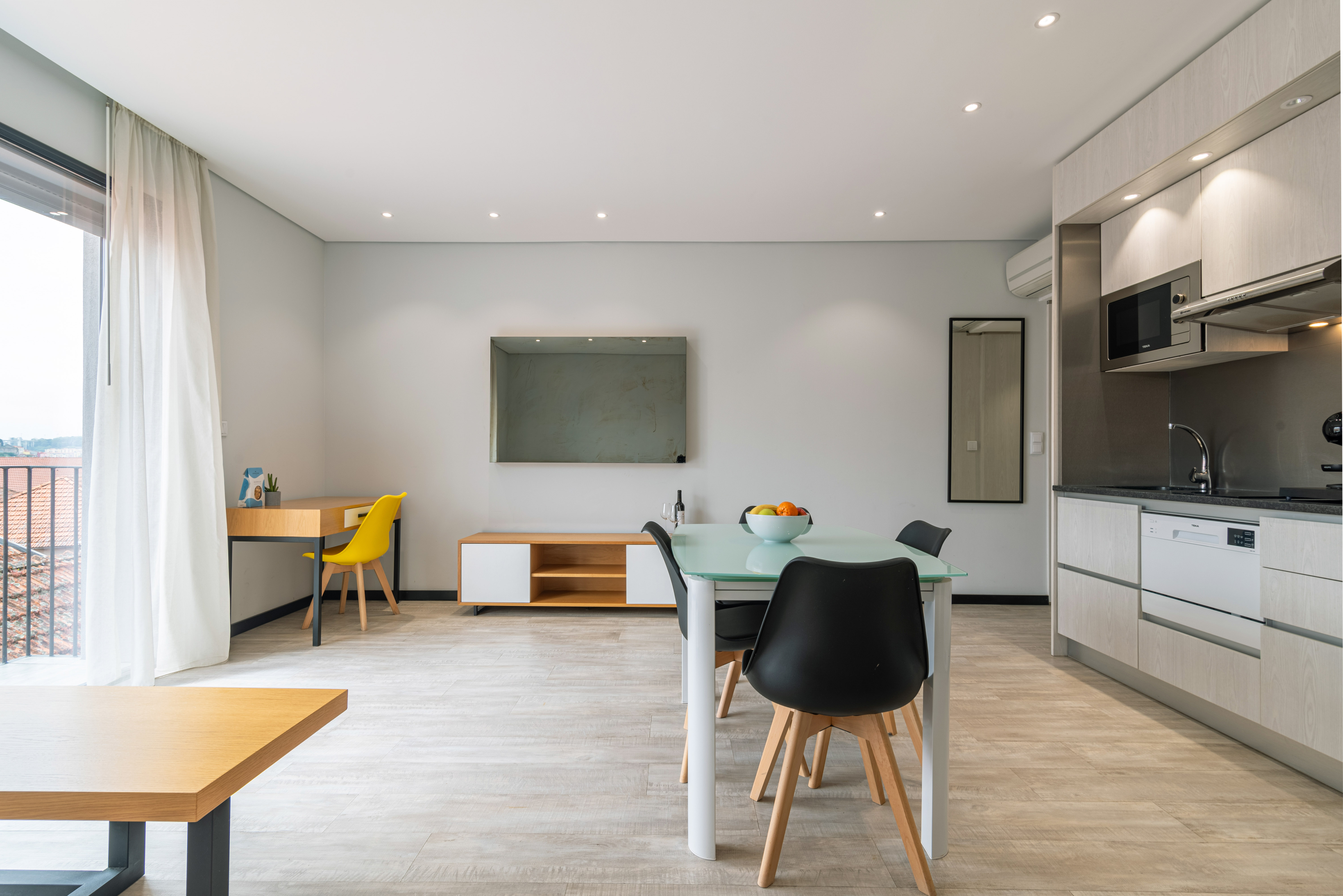 Apartment with Balcony